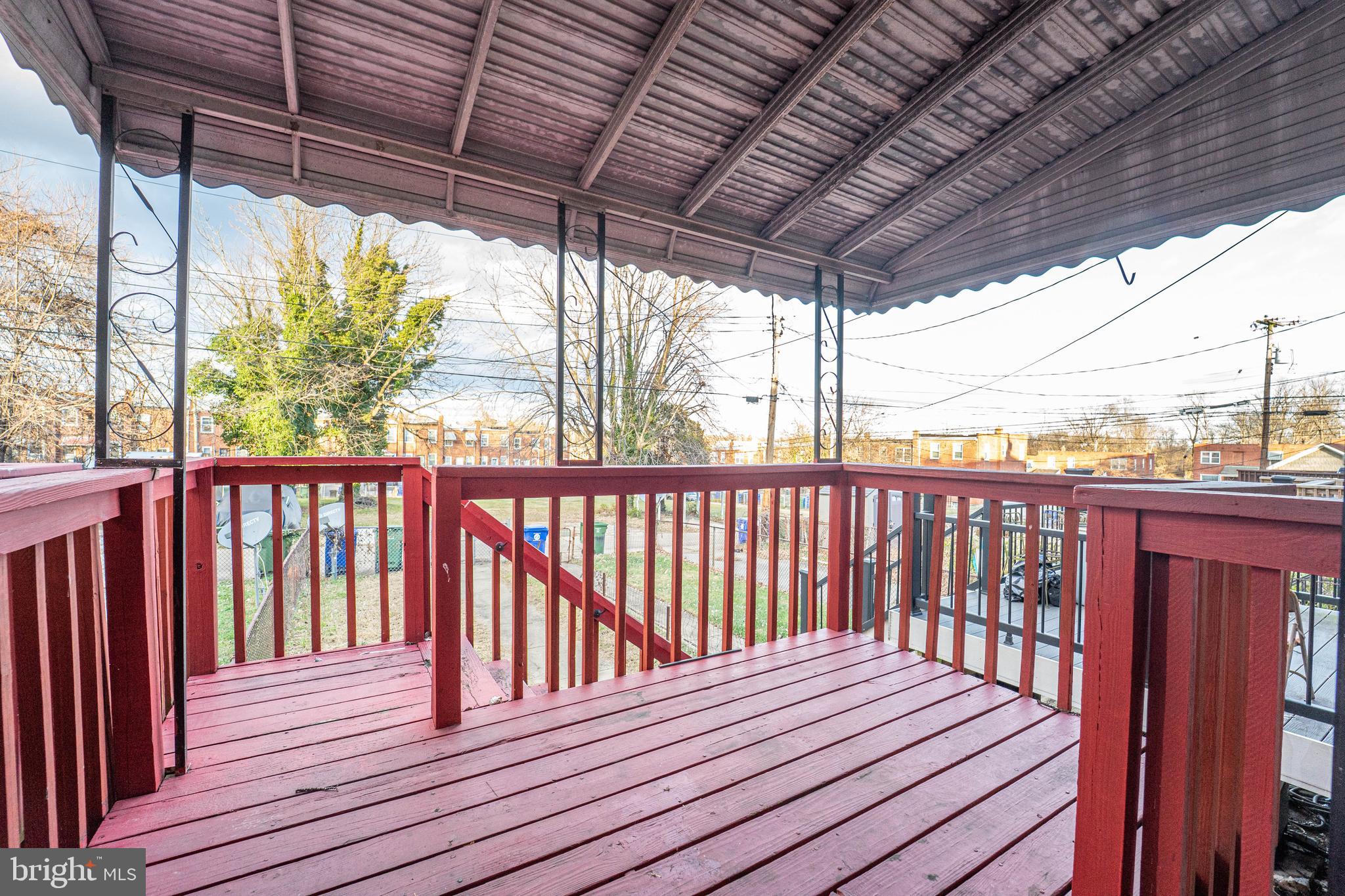 PARKLANE - Residential