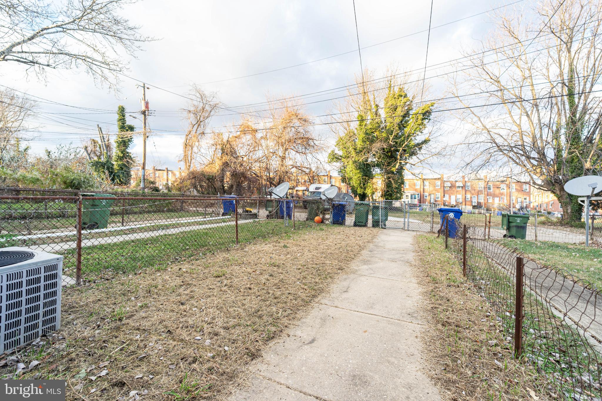 PARKLANE - Residential