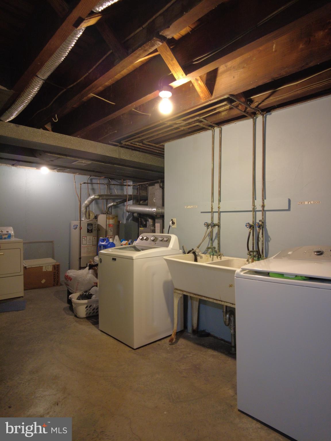 WYNDMOOR - Residential Income