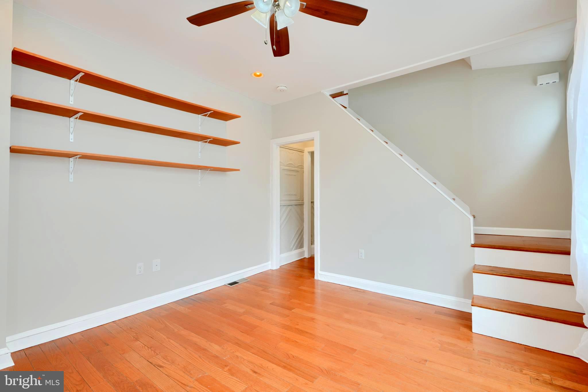 3944 ELM AVENUE