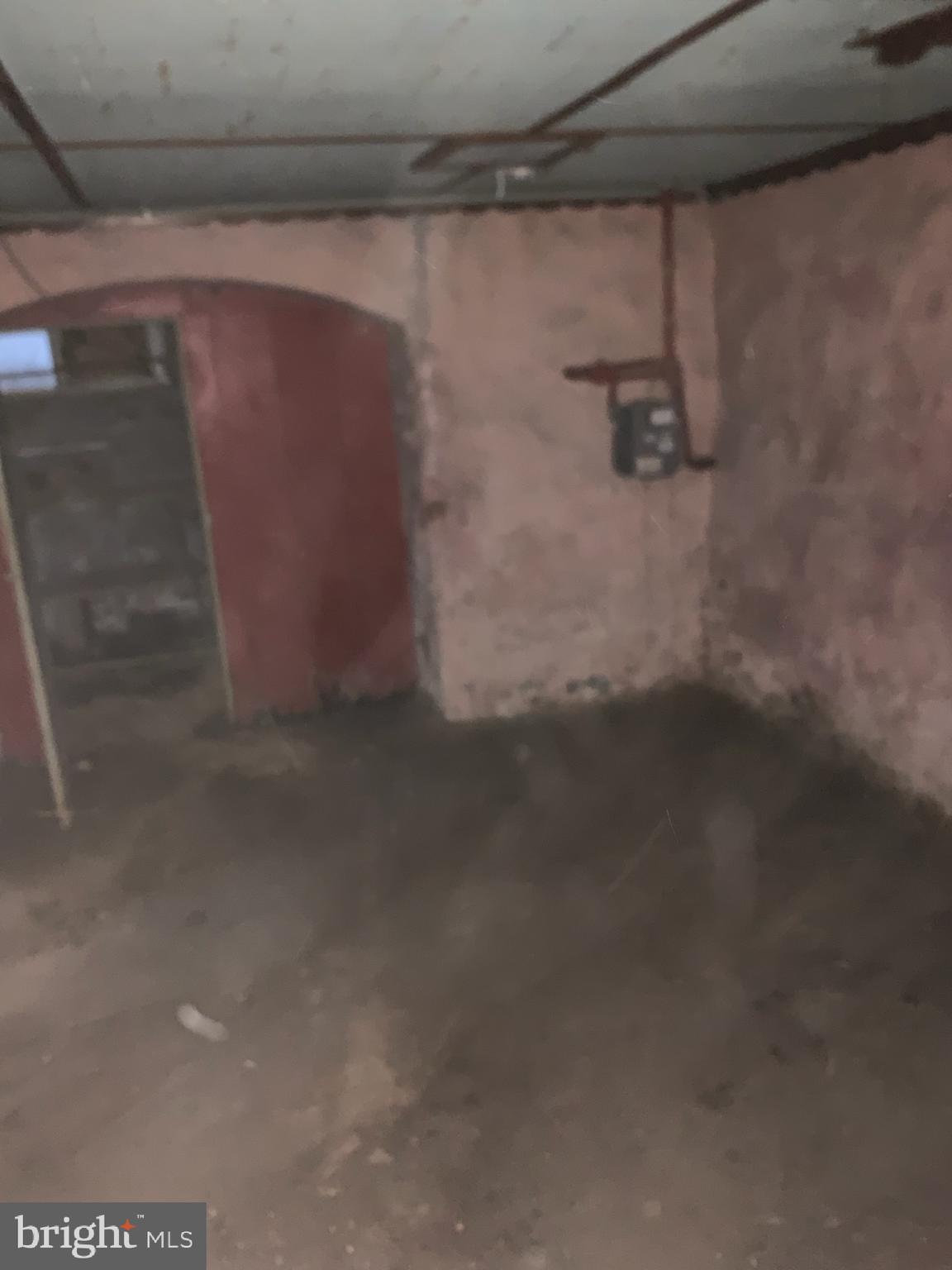 PHILADELPHIA (SOUTHWEST) - Residential