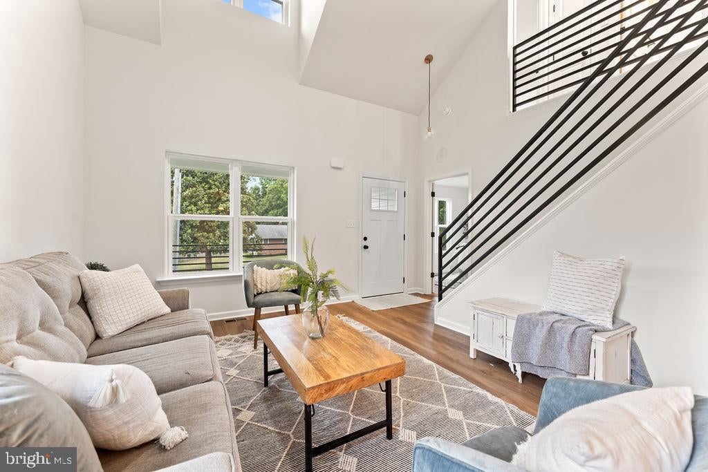 147 LONGSTREET AVENUE