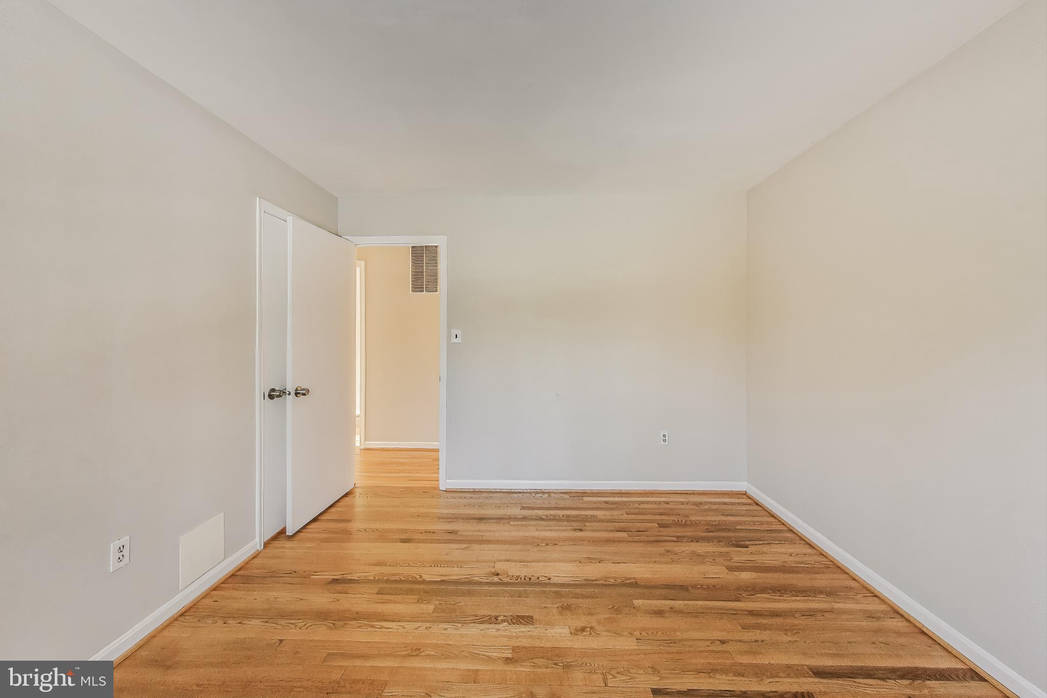 WILLOW WOODS - Residential