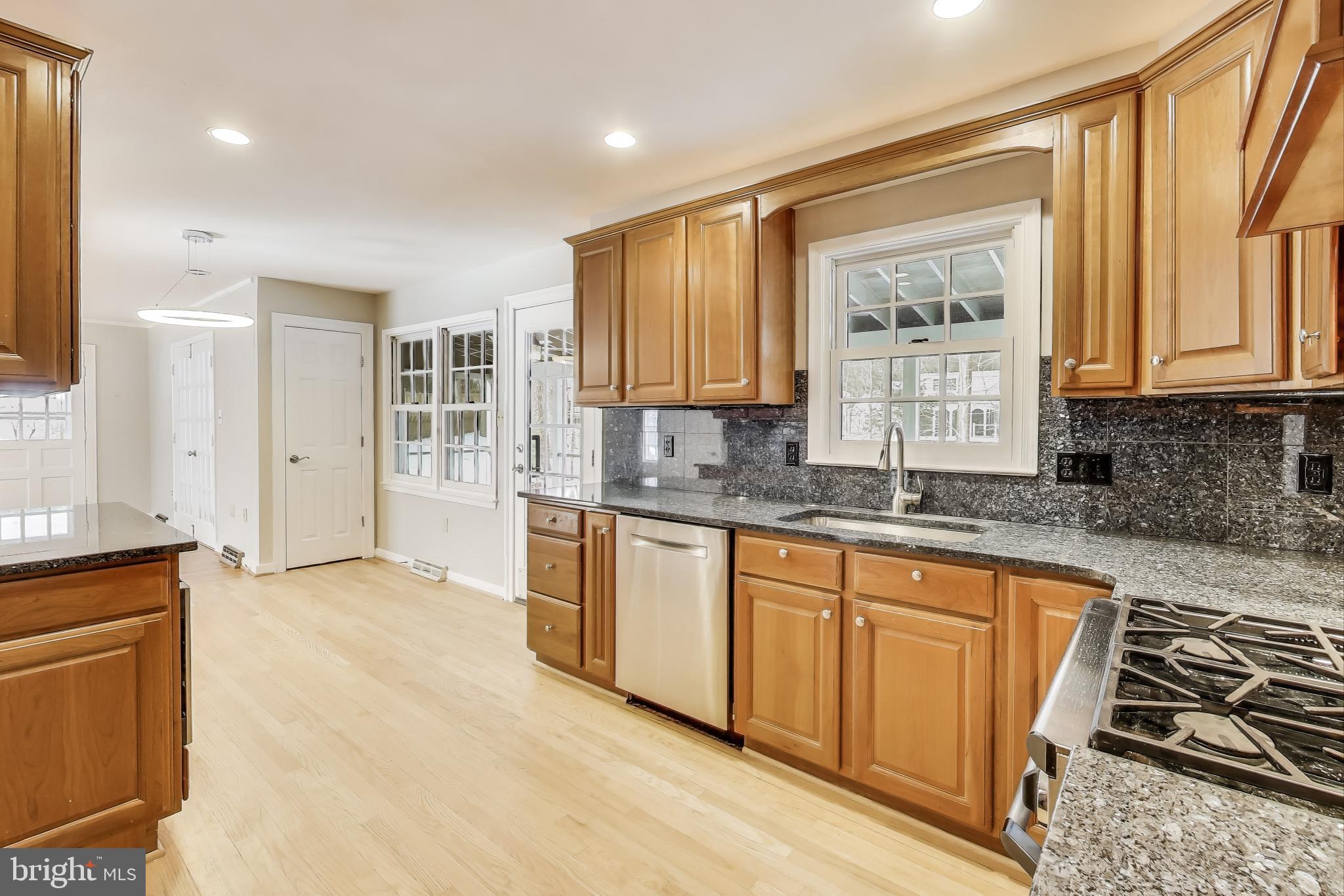 WILLOW WOODS - Residential