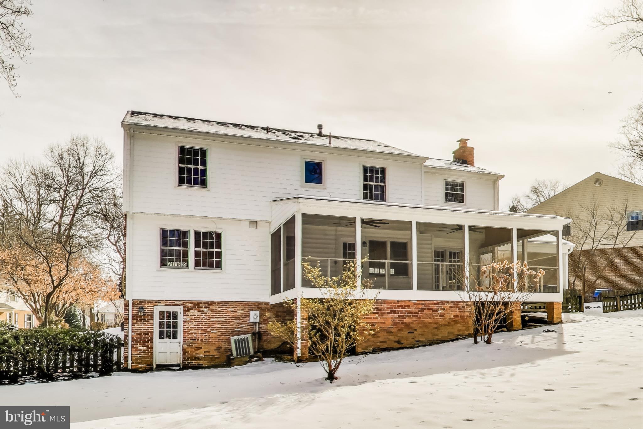 WILLOW WOODS - Residential