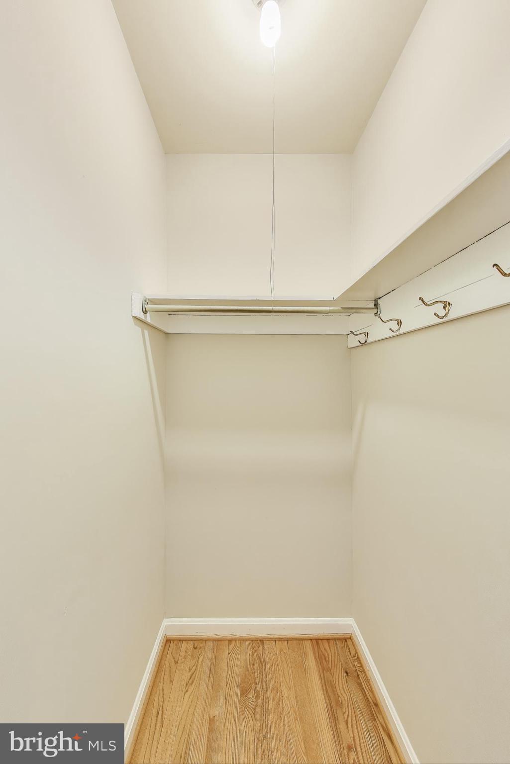 WILLOW WOODS - Residential