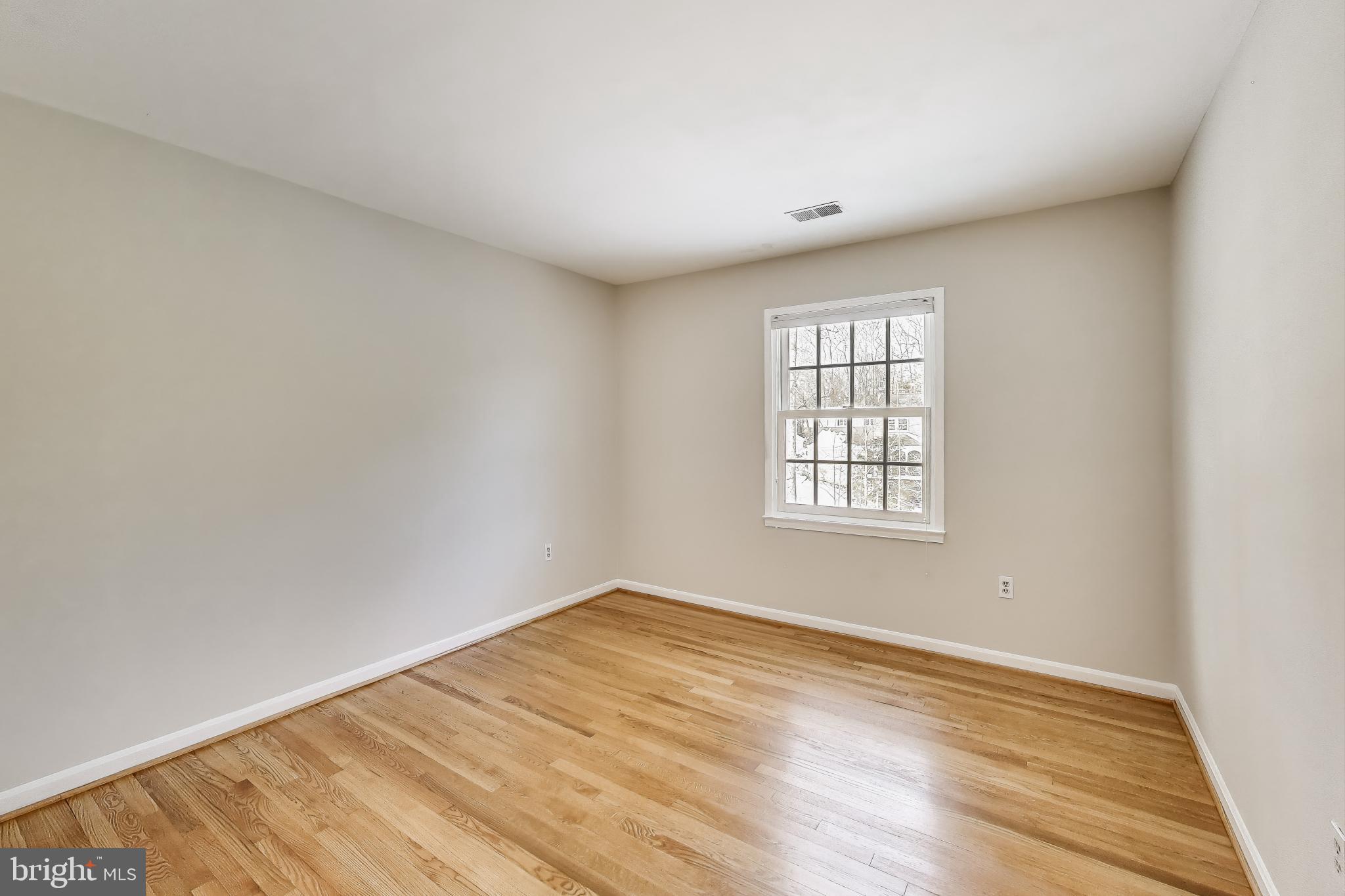 WILLOW WOODS - Residential