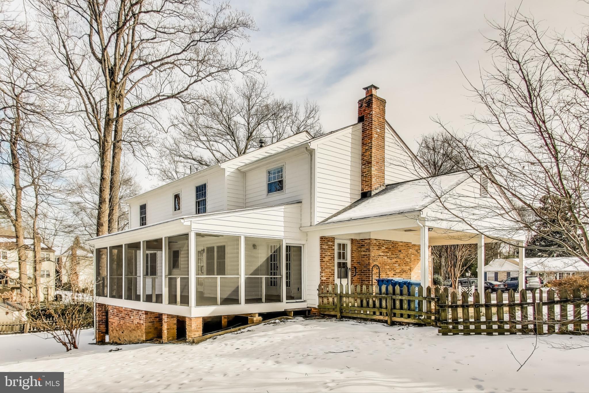 WILLOW WOODS - Residential