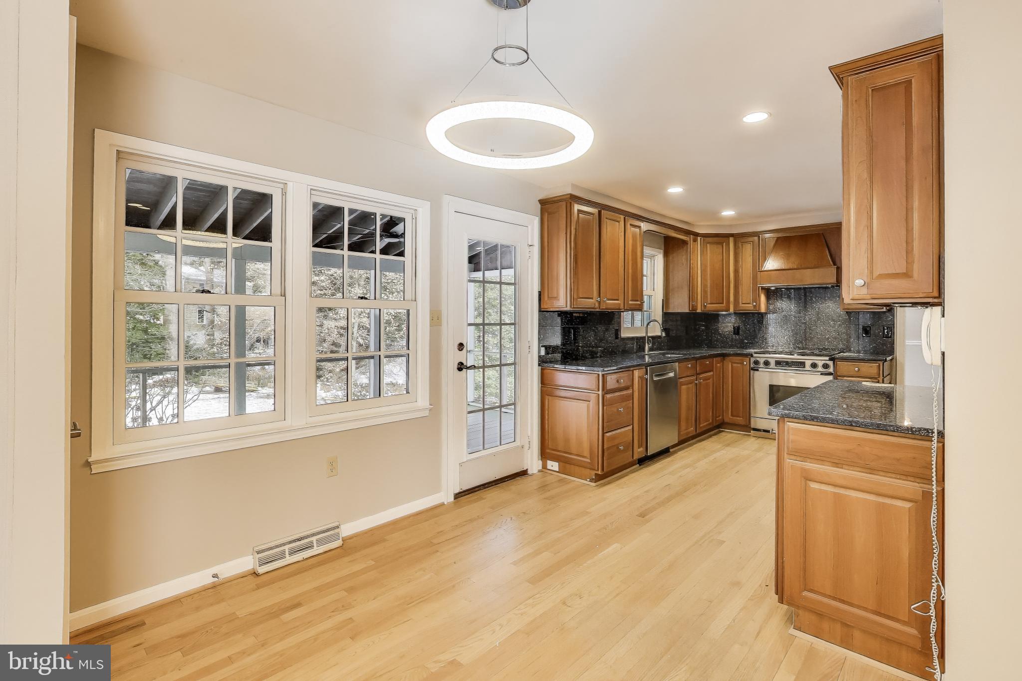 WILLOW WOODS - Residential