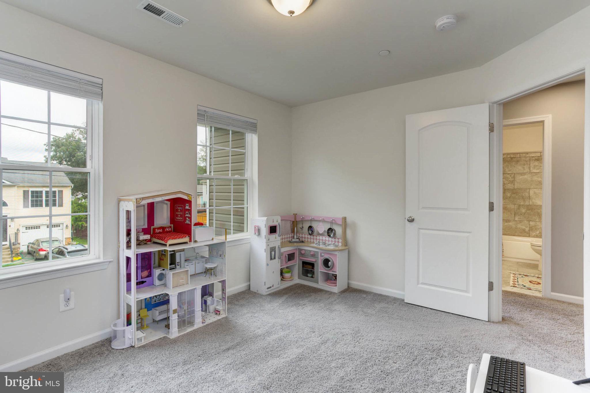 GREEN HAVEN - Residential