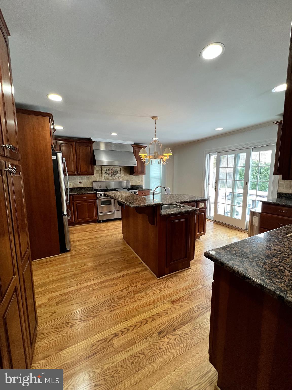 1213 PERRY WILLIAM DRIVE