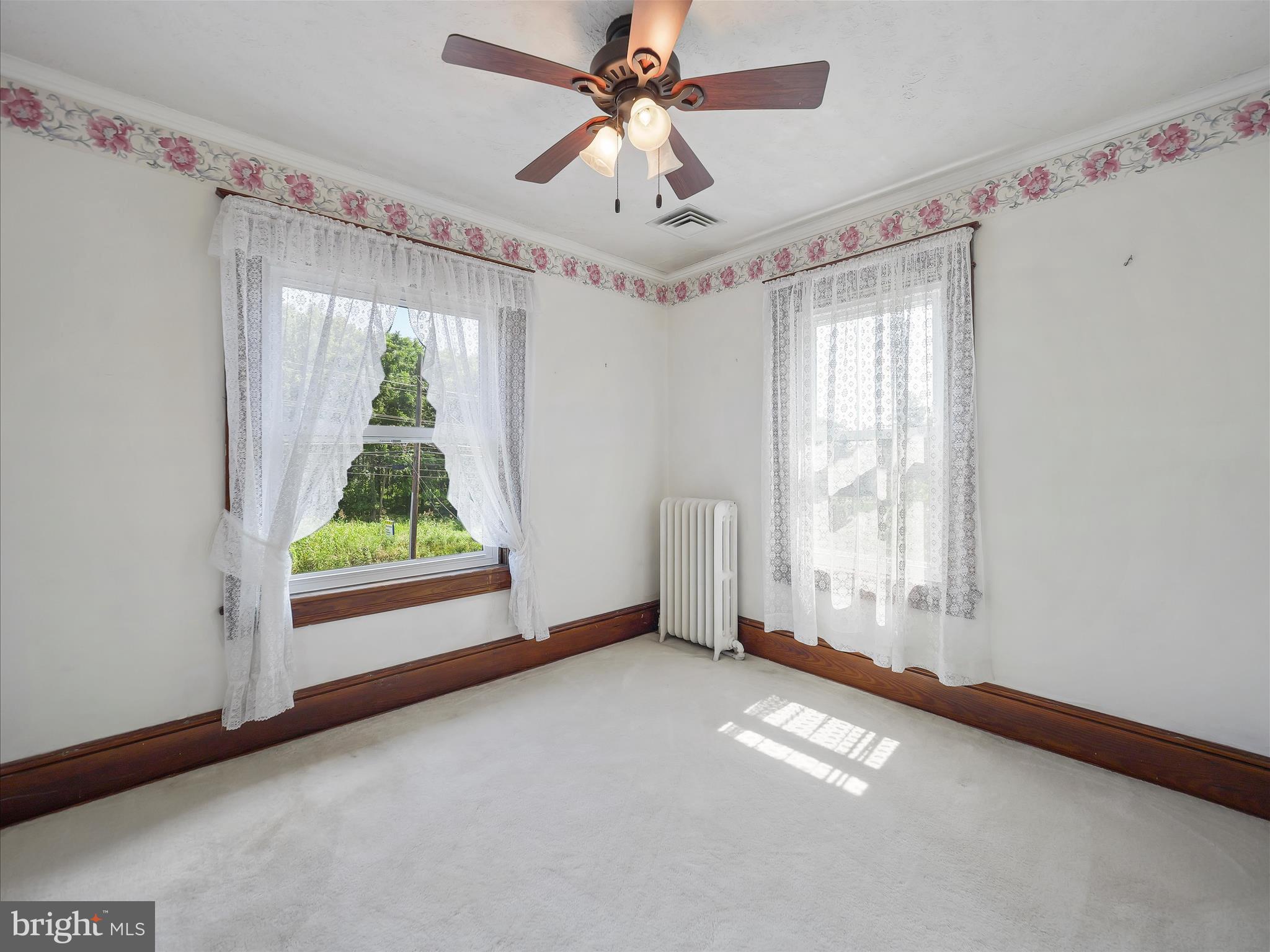 HALFWAY AREA - Residential