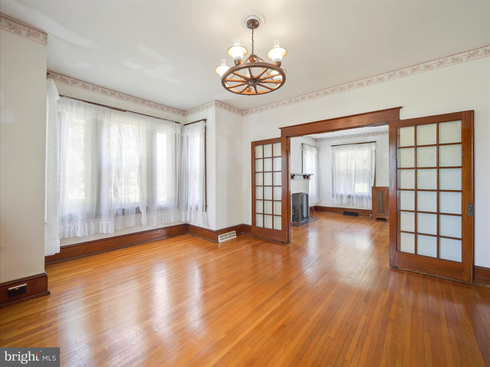 HALFWAY AREA - Residential