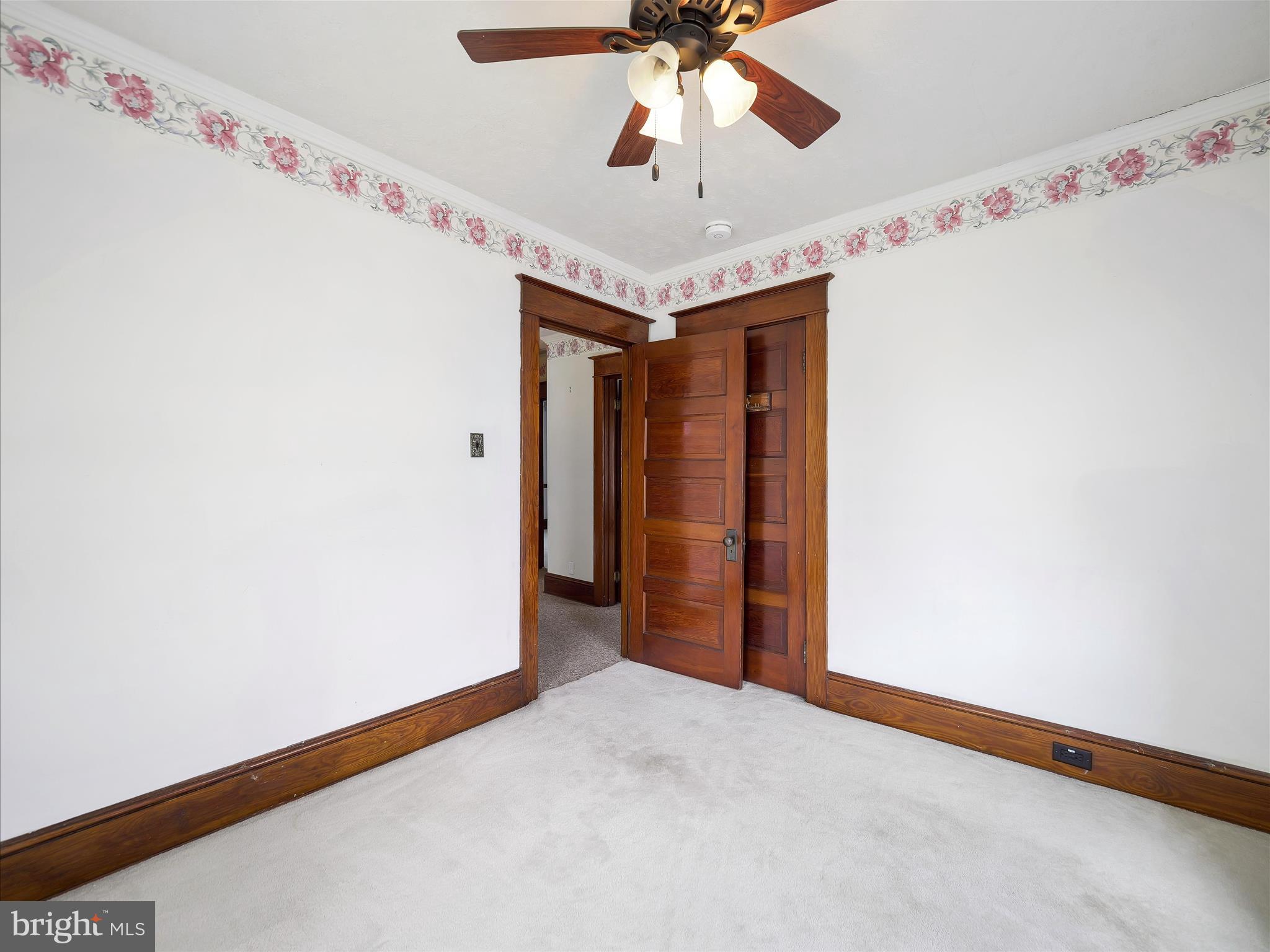 HALFWAY AREA - Residential