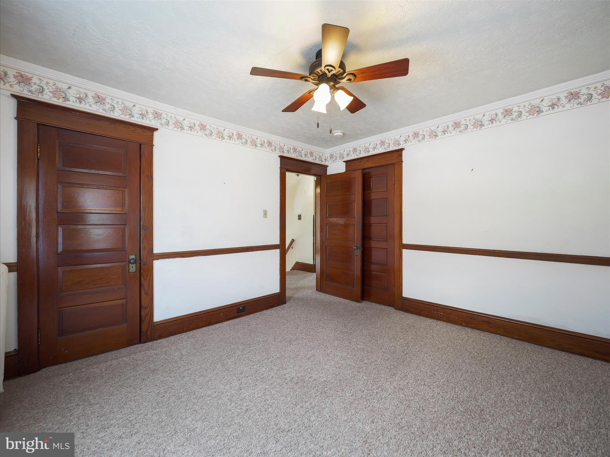 HALFWAY AREA - Residential