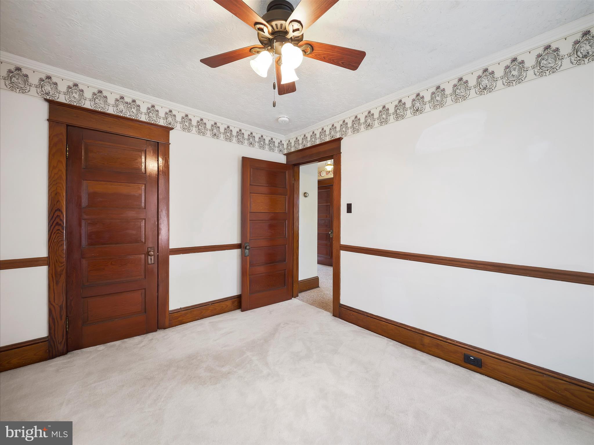 HALFWAY AREA - Residential