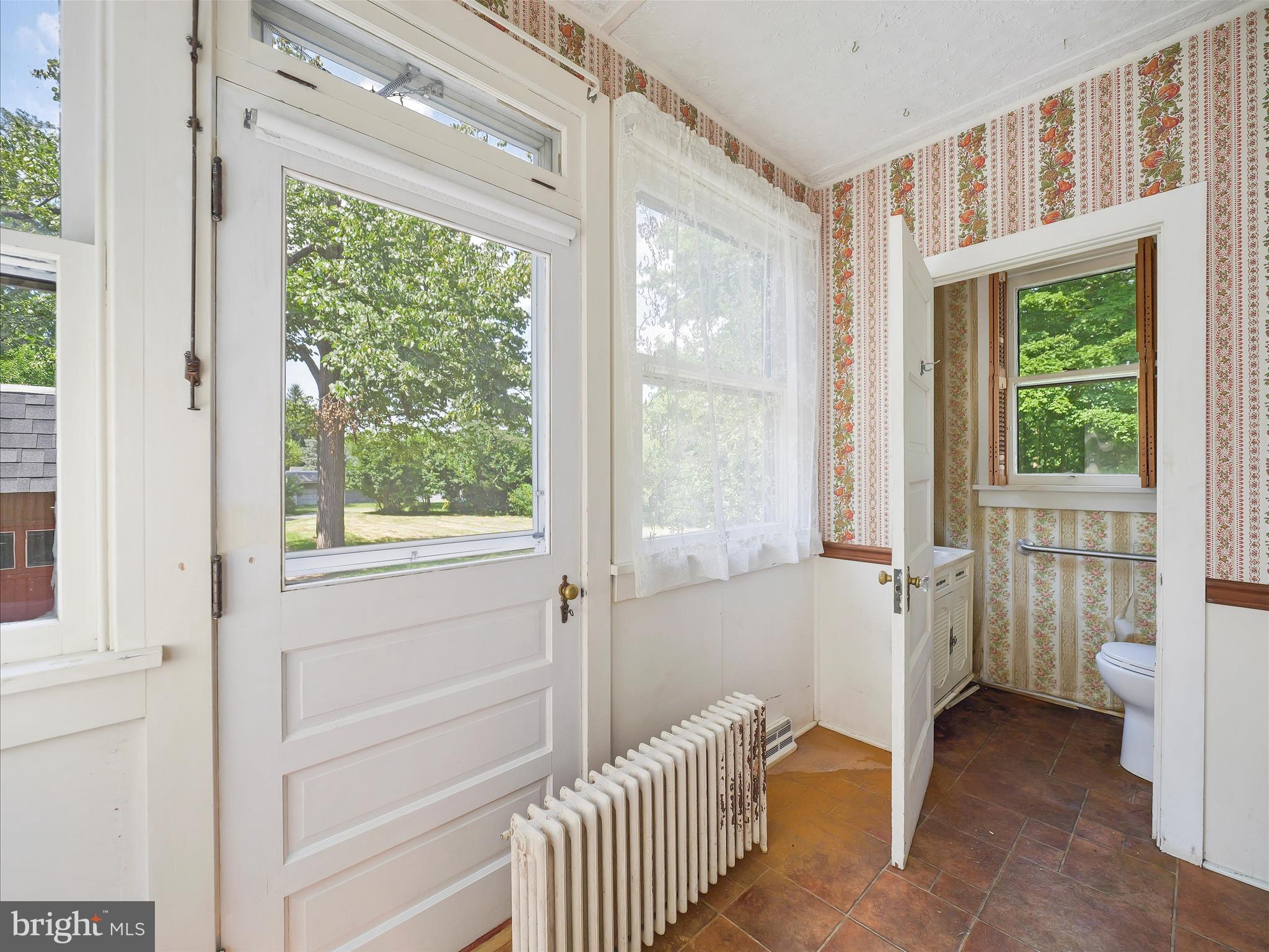 HALFWAY AREA - Residential