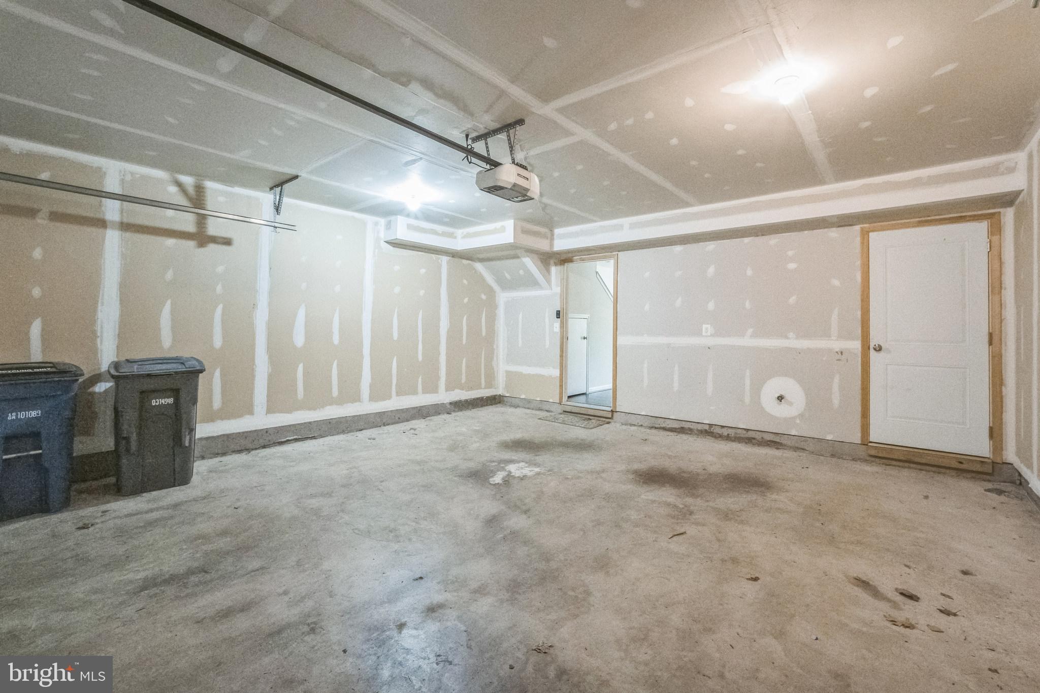 WALKER STATION - Residential Lease