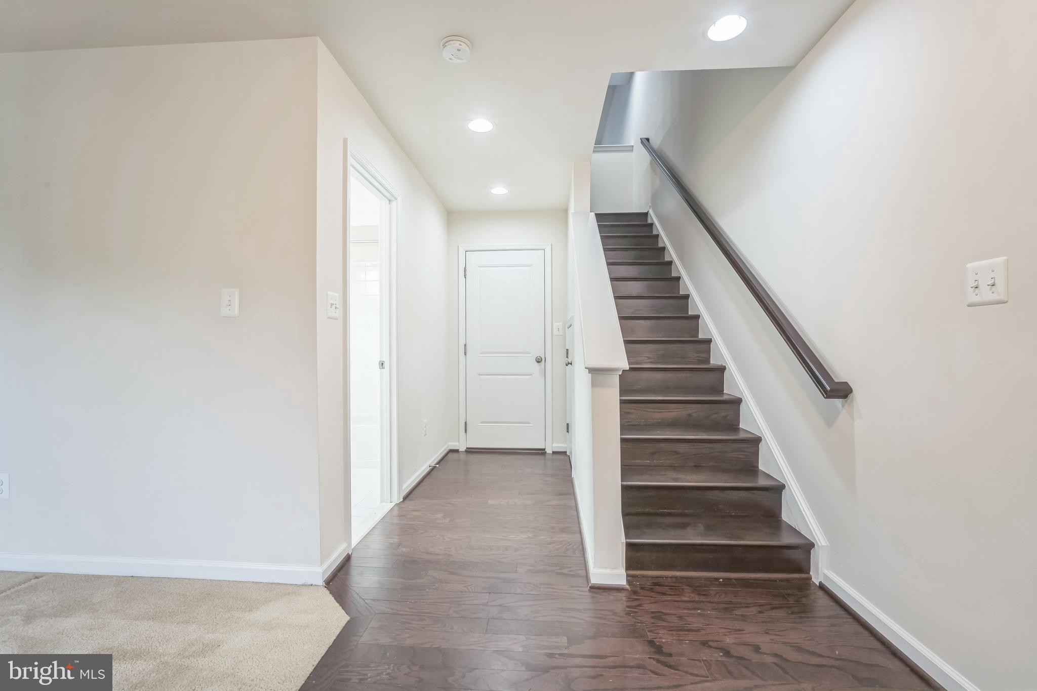 WALKER STATION - Residential Lease