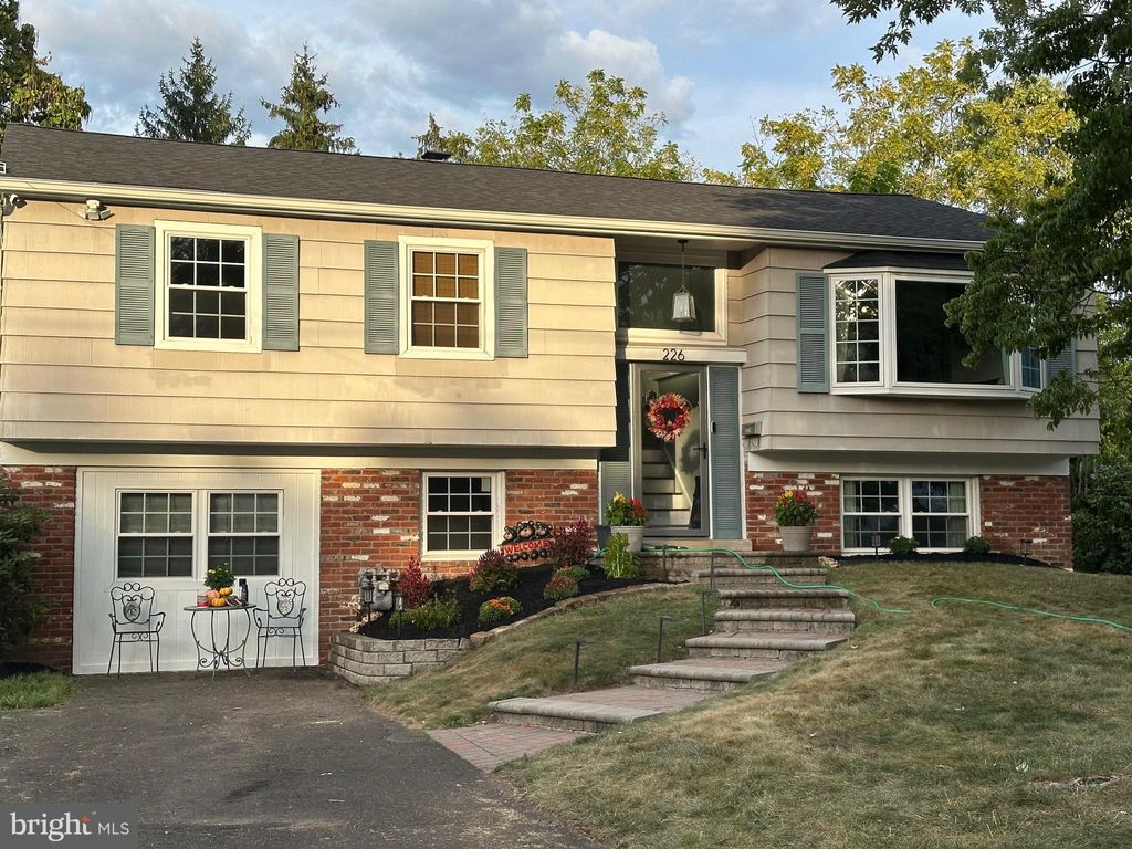 Photo of 226 Meadow Drive, YARDLEY, PA 19067 (MLS # PABU2104324)