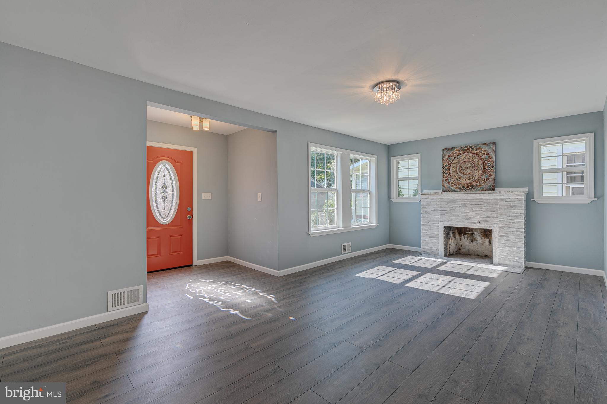 CAPITOL HEIGHTS - Residential