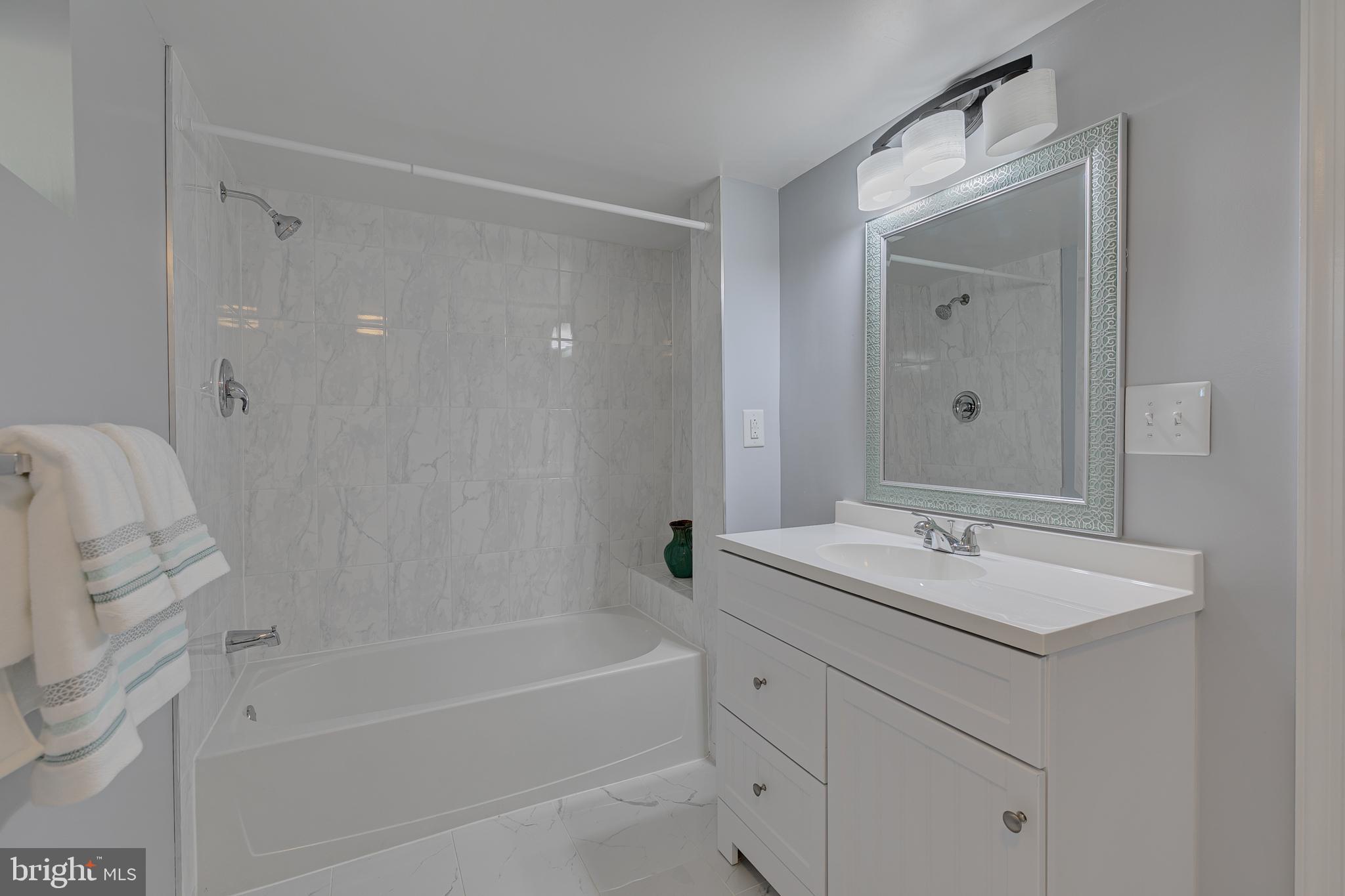 CAPITOL HEIGHTS - Residential