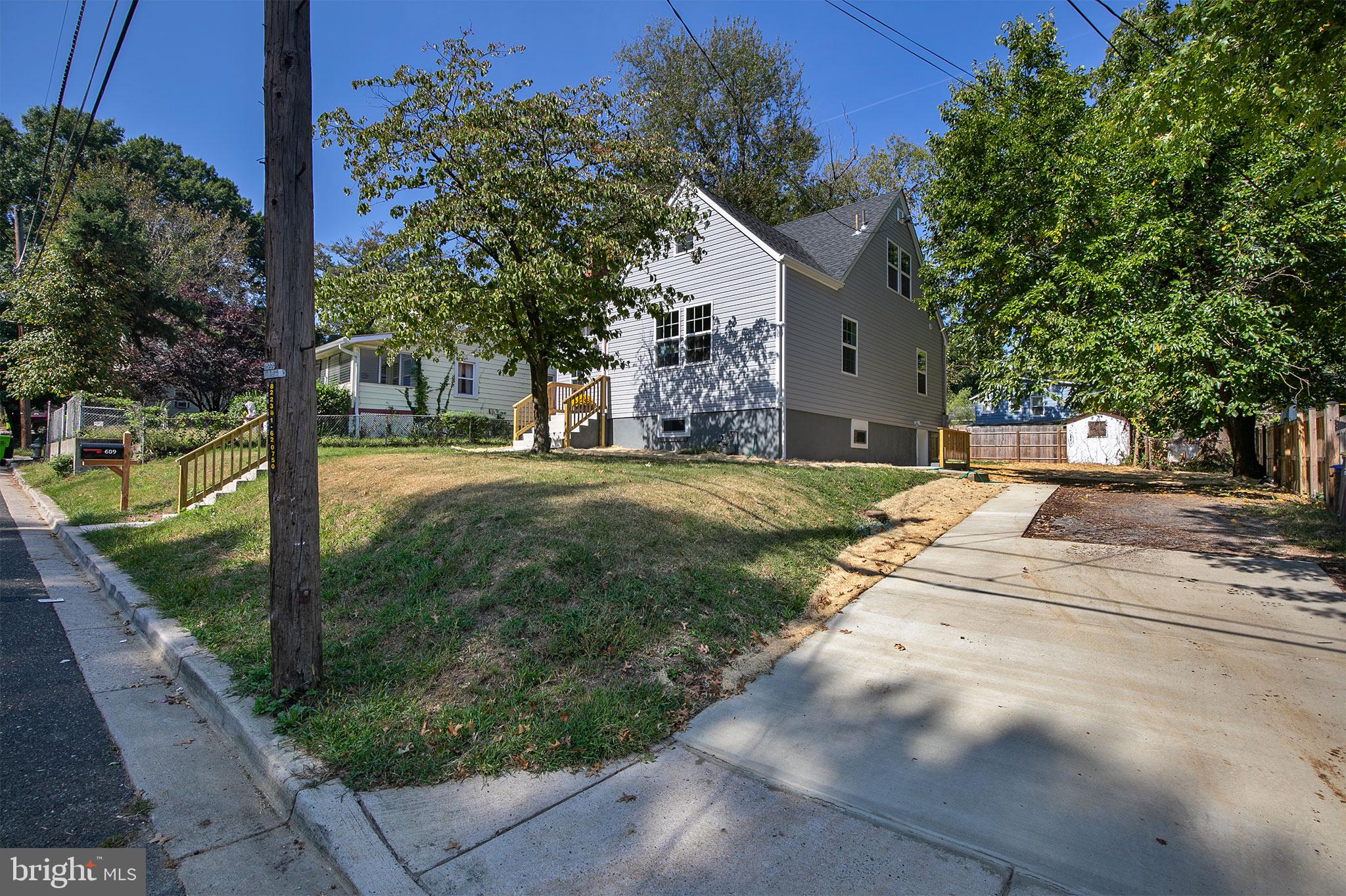 CAPITOL HEIGHTS - Residential