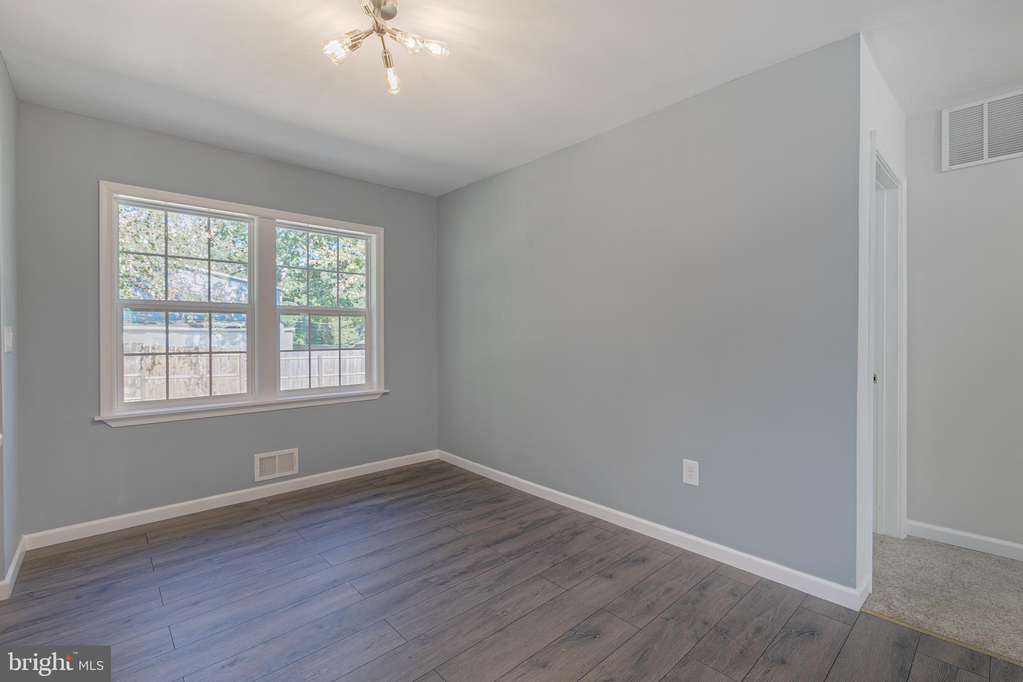 CAPITOL HEIGHTS - Residential