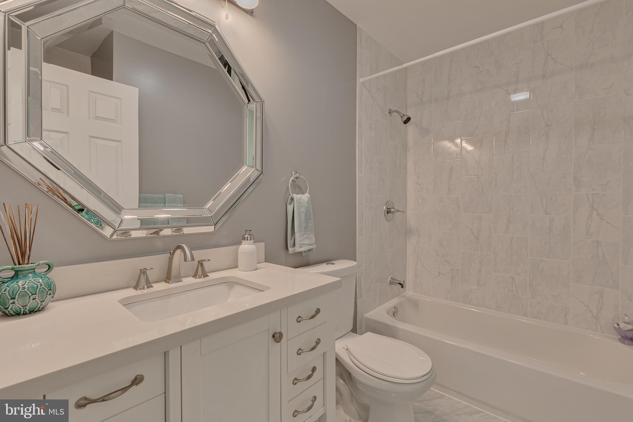 CAPITOL HEIGHTS - Residential