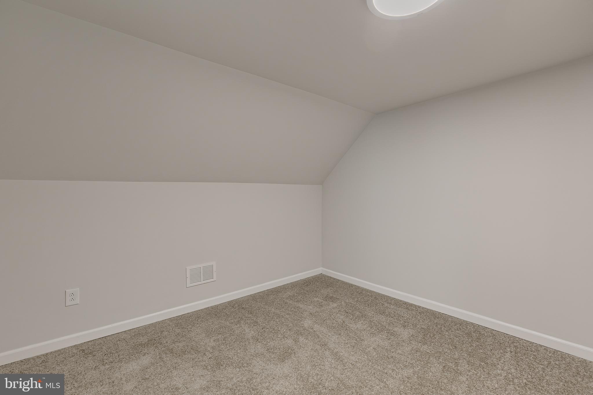 CAPITOL HEIGHTS - Residential