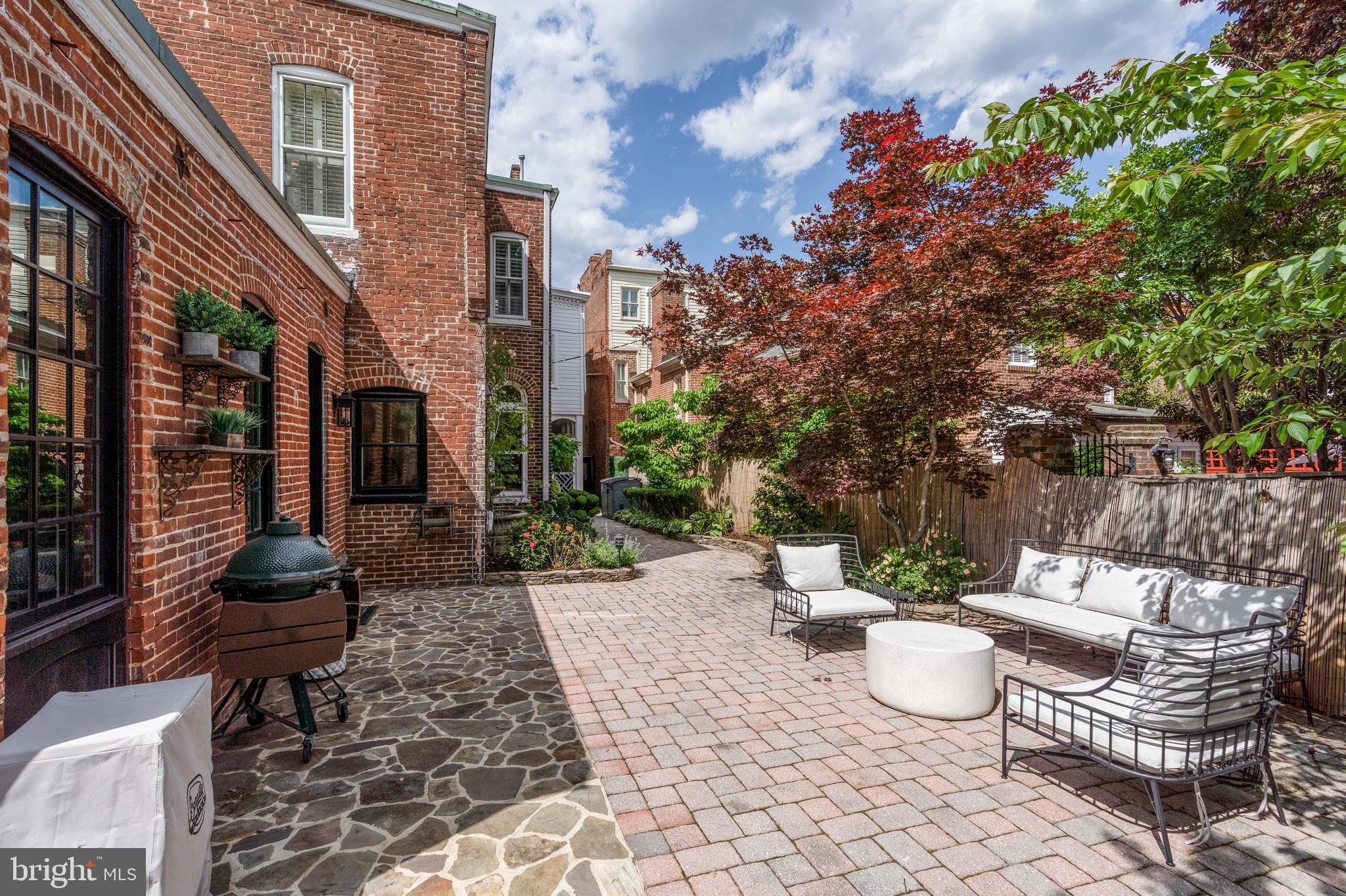 OLD TOWN - Residential