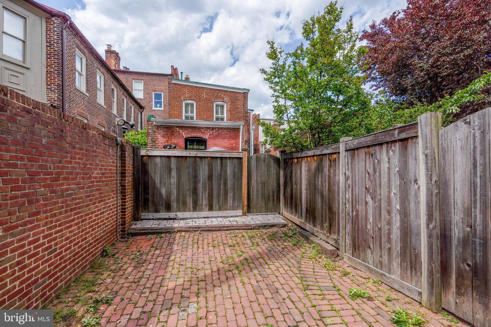 OLD TOWN - Residential