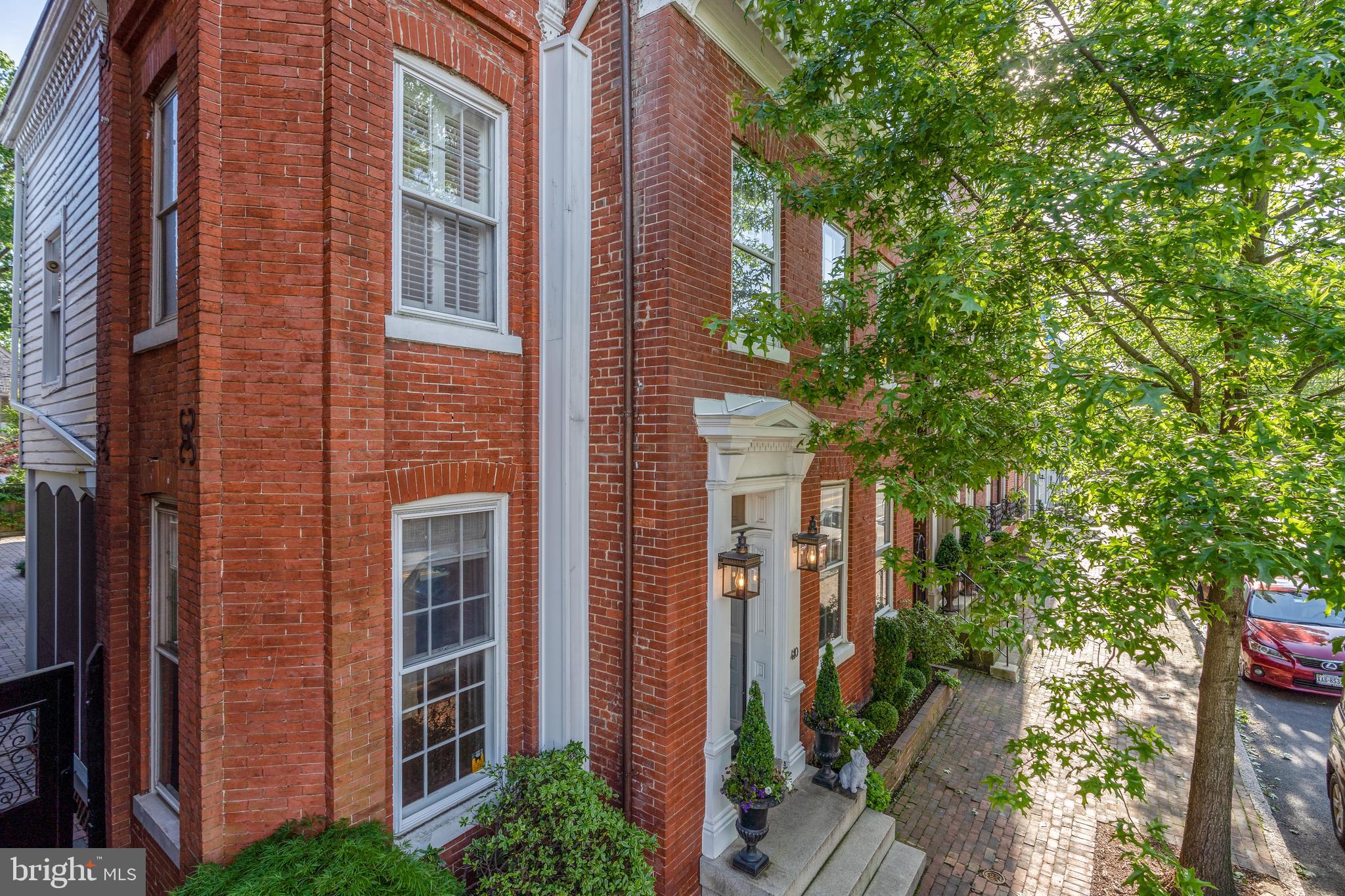 OLD TOWN - Residential