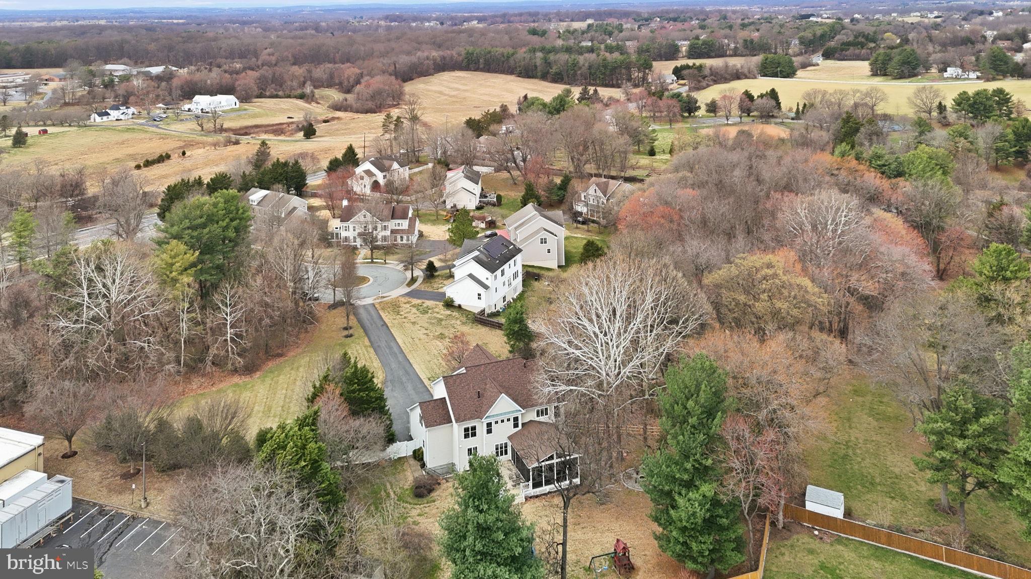 SENECA HIGHLANDS - Residential