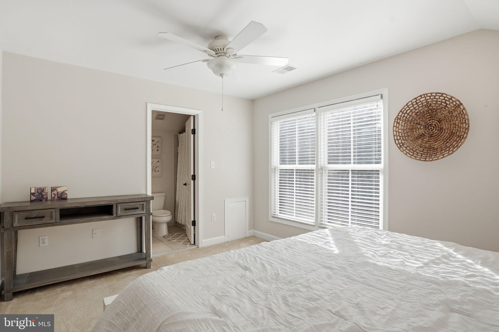 SENECA HIGHLANDS - Residential