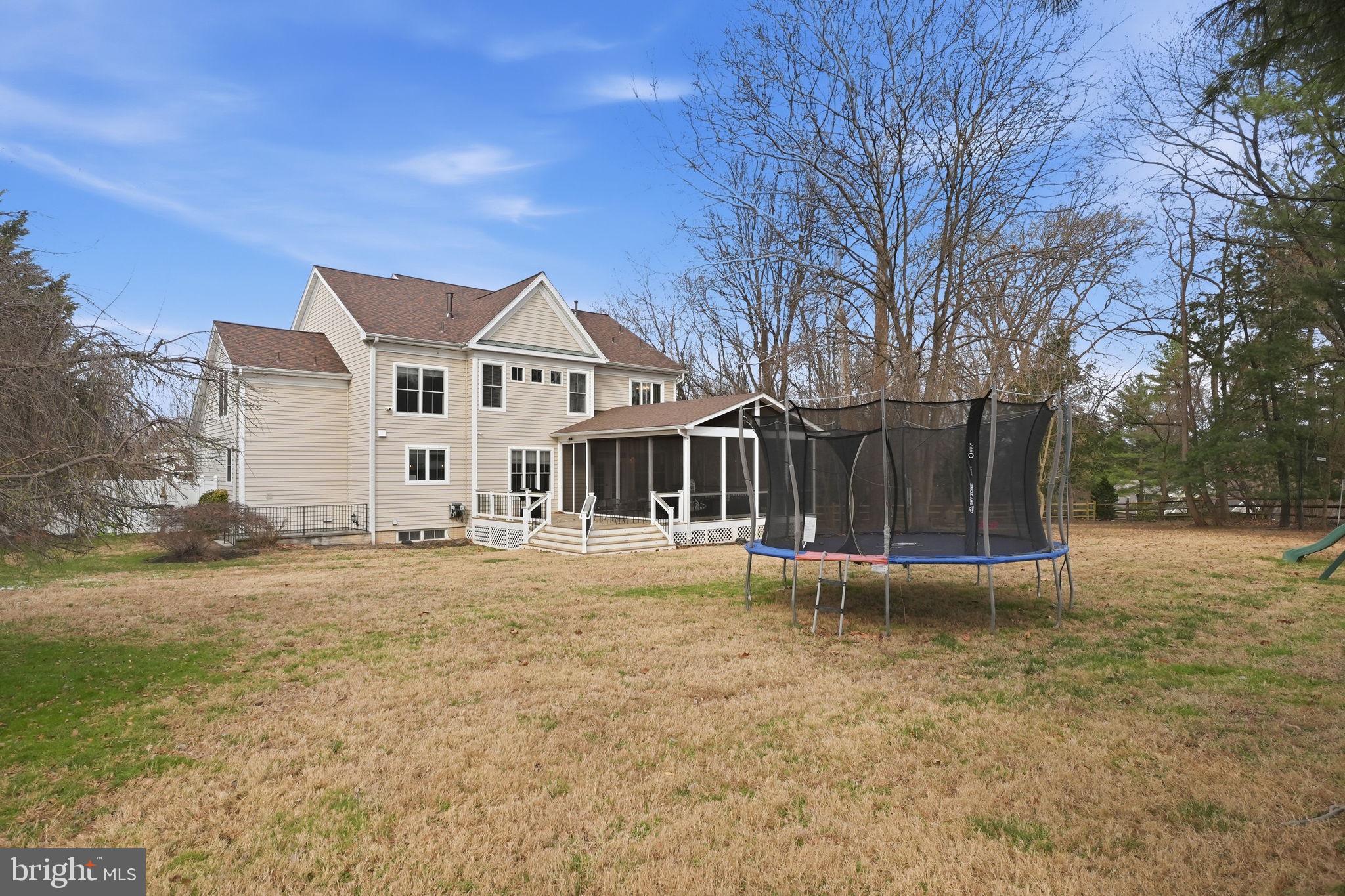 SENECA HIGHLANDS - Residential