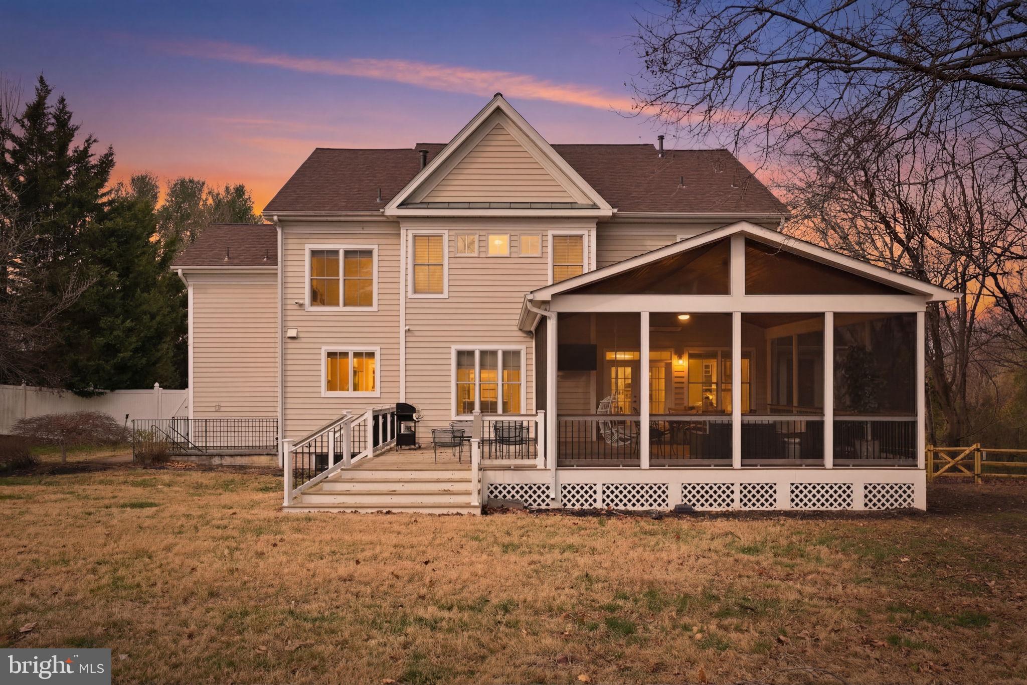 SENECA HIGHLANDS - Residential