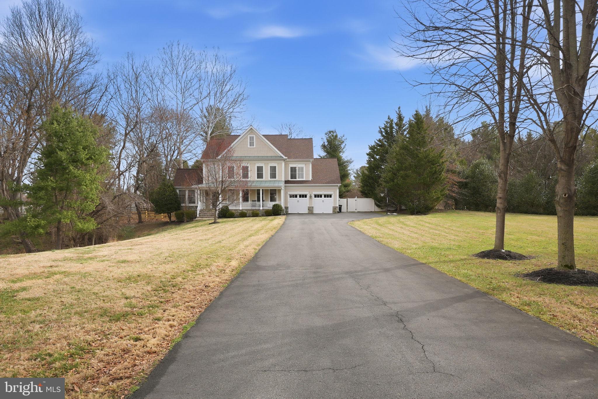 SENECA HIGHLANDS - Residential