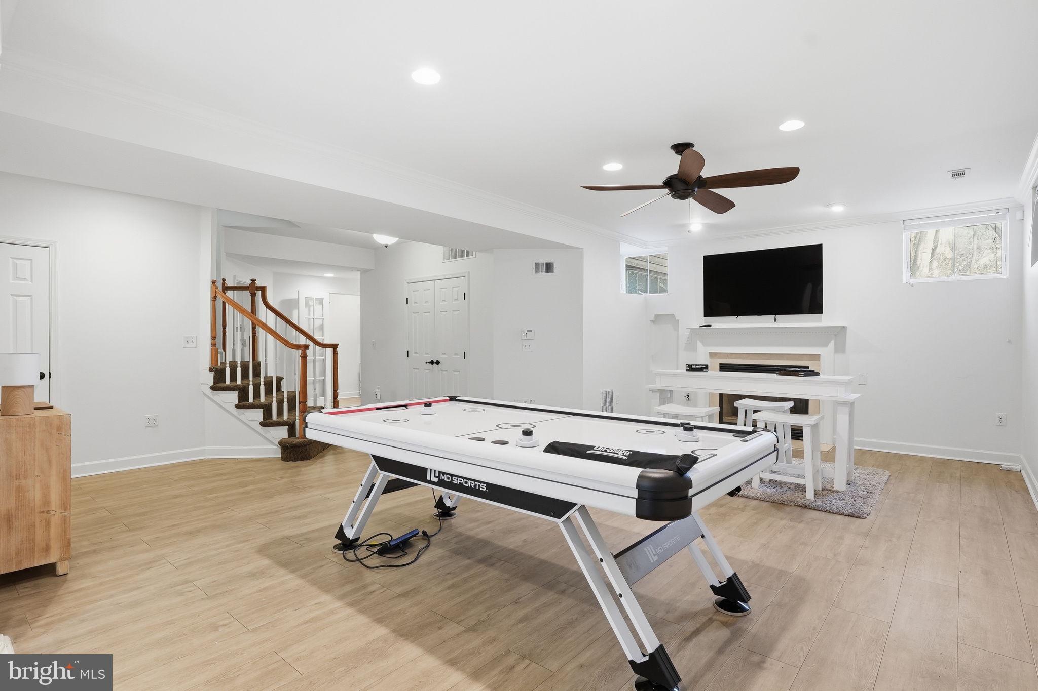 SENECA HIGHLANDS - Residential