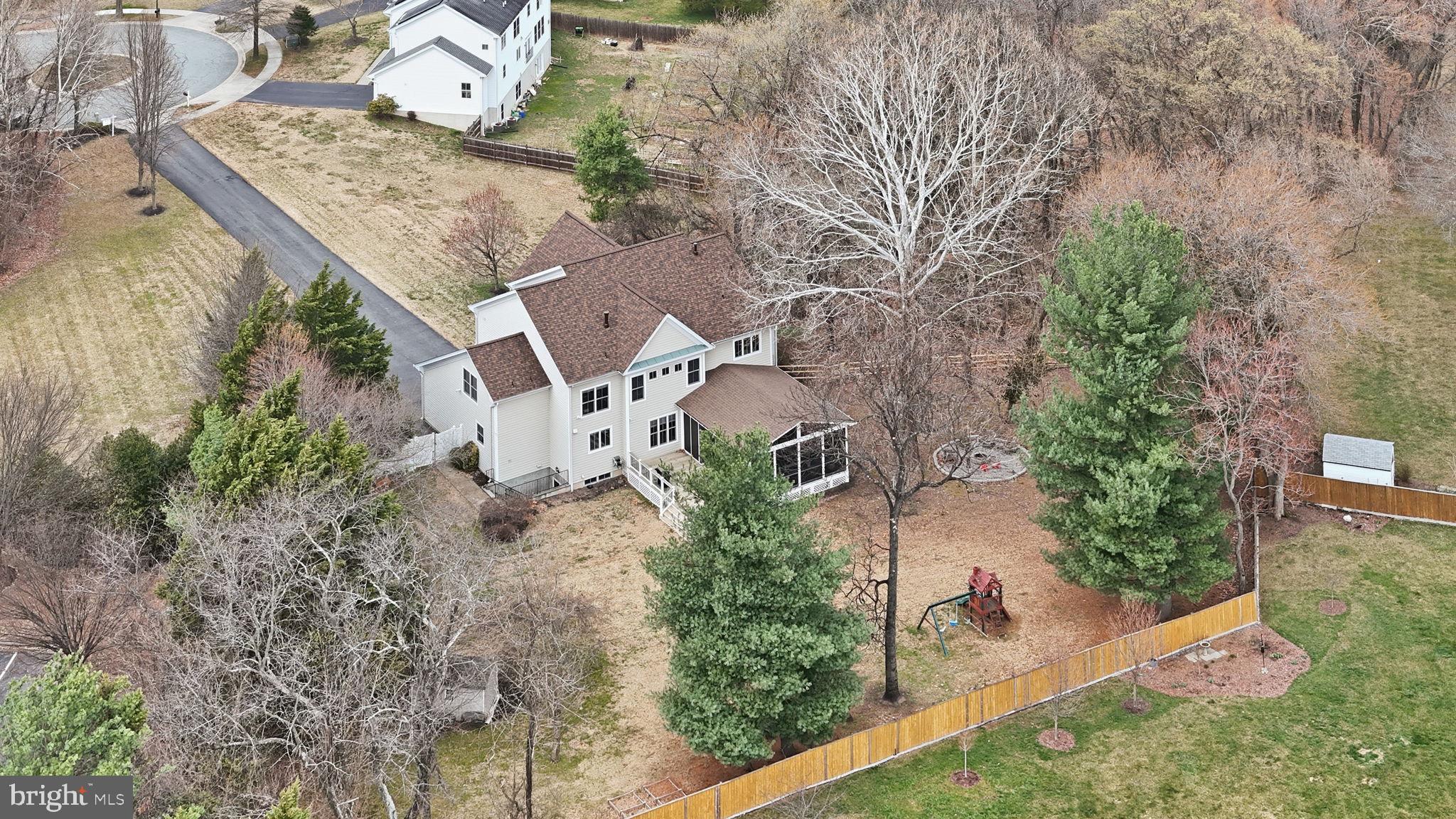 SENECA HIGHLANDS - Residential