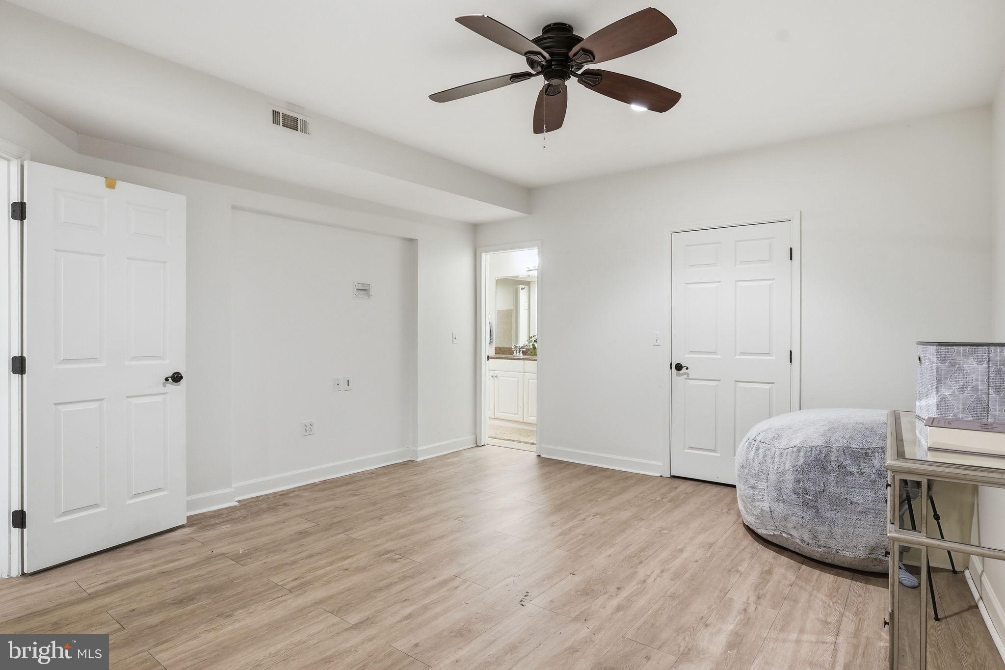 SENECA HIGHLANDS - Residential