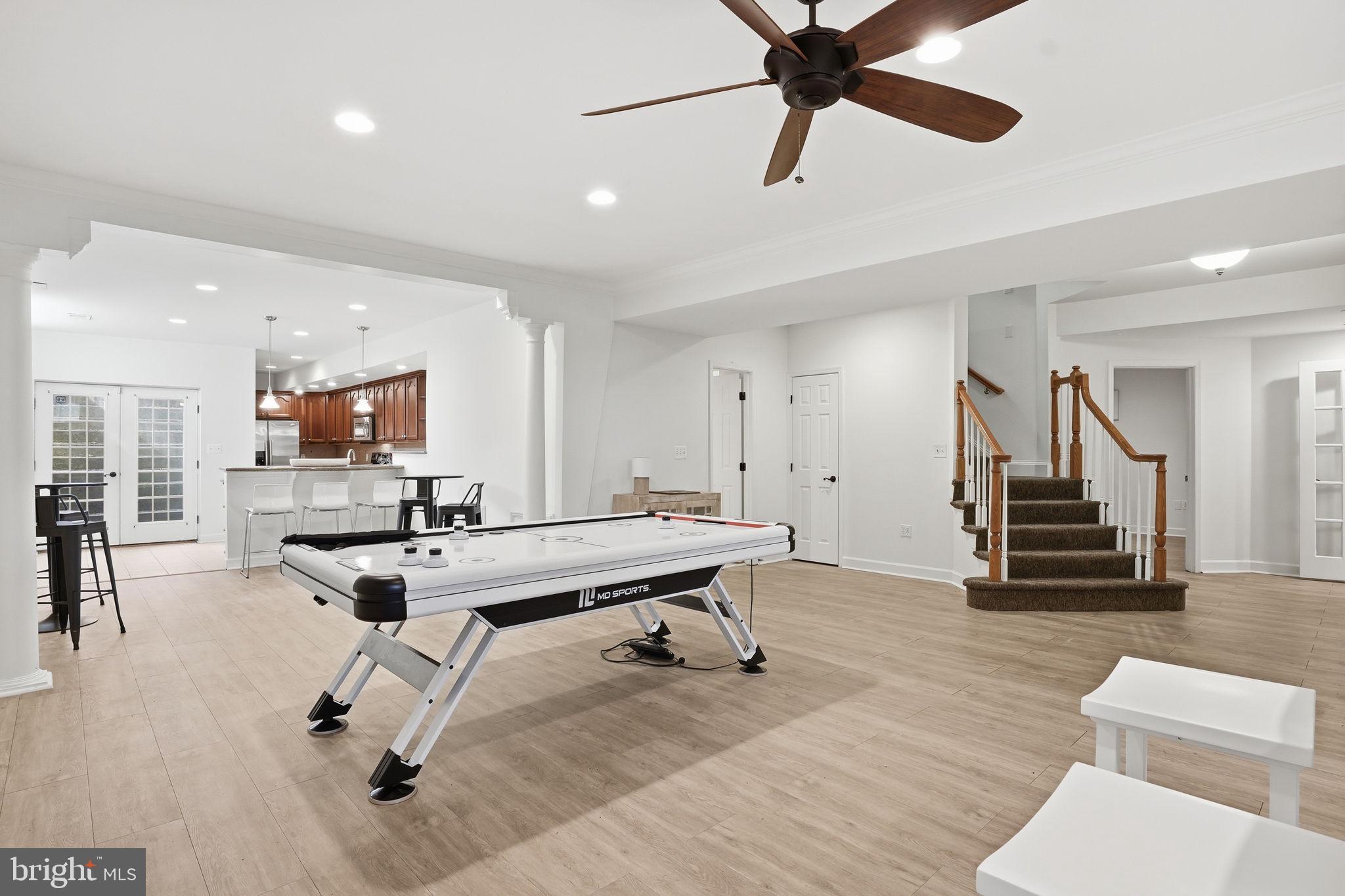 SENECA HIGHLANDS - Residential