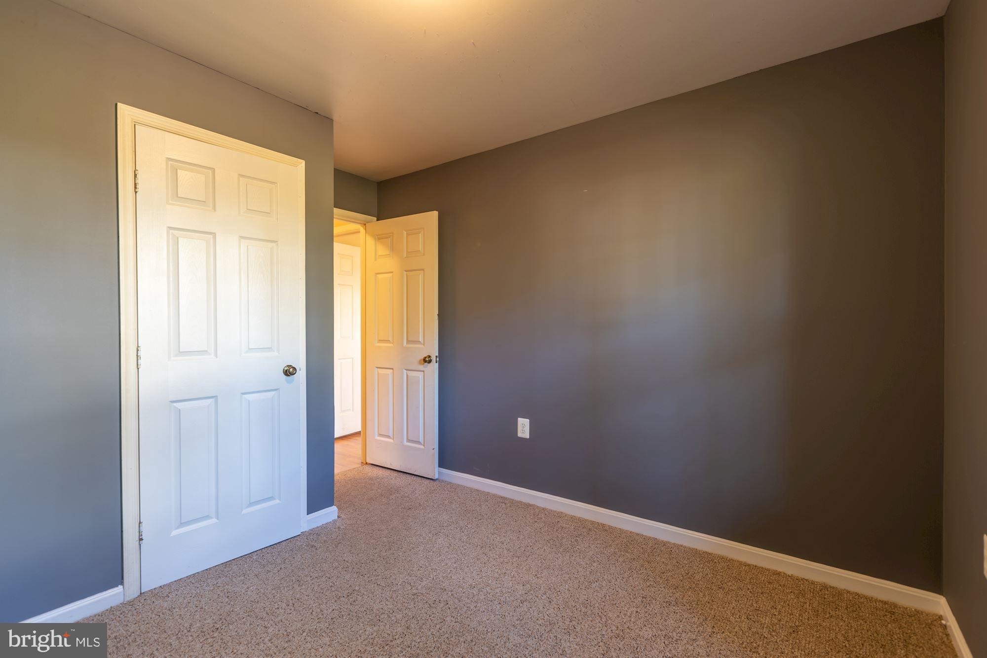 ROLLINGWOOD - Residential