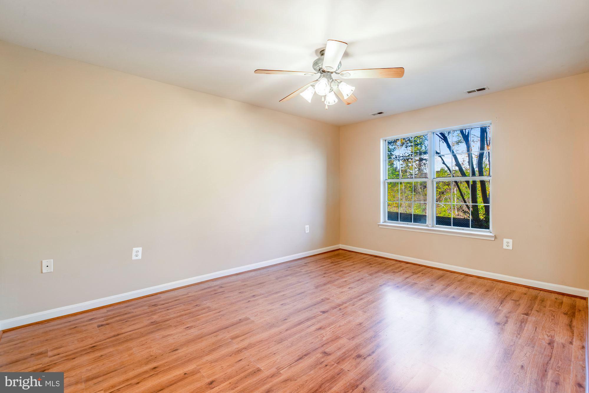 ROLLINGWOOD - Residential