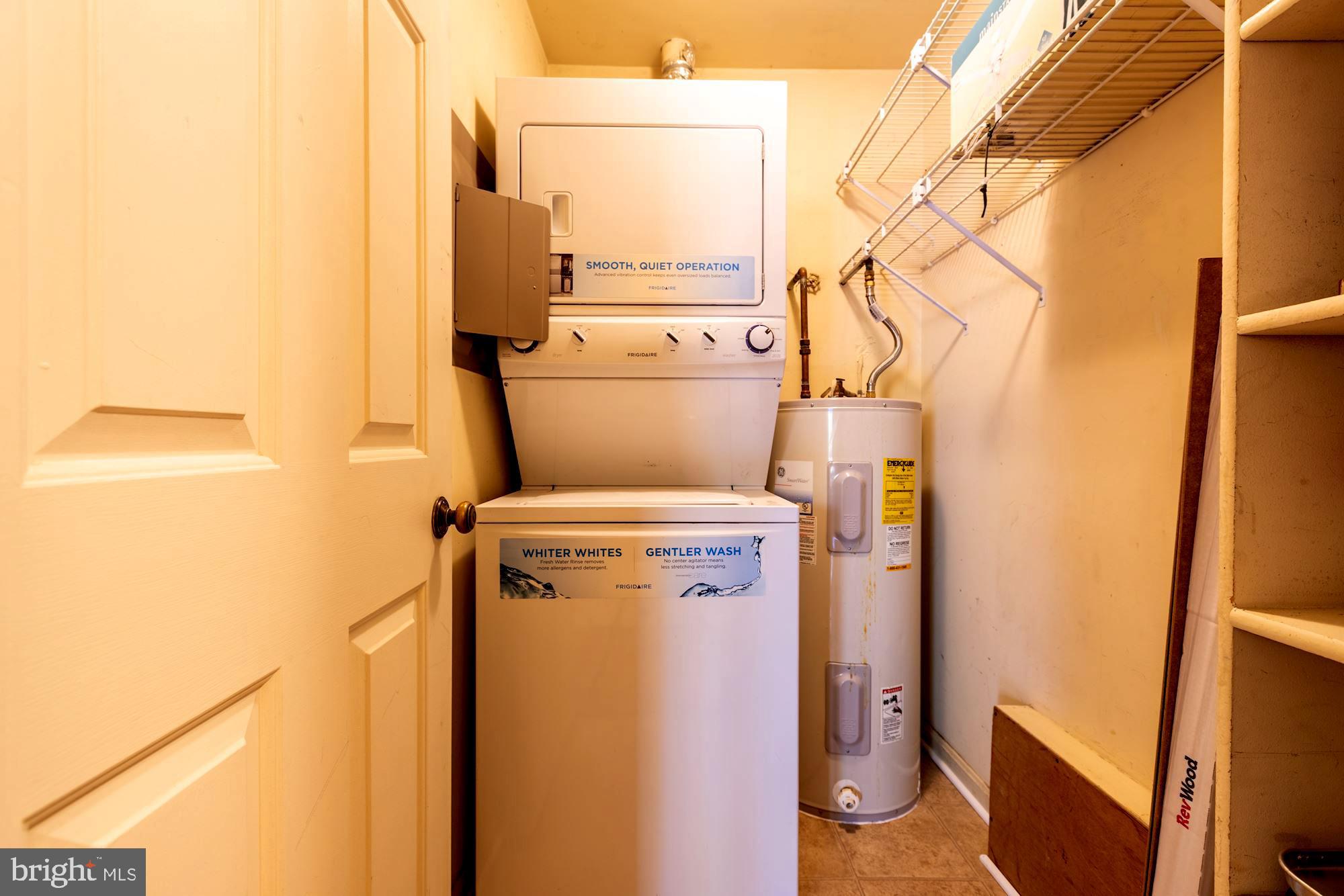 ROLLINGWOOD - Residential