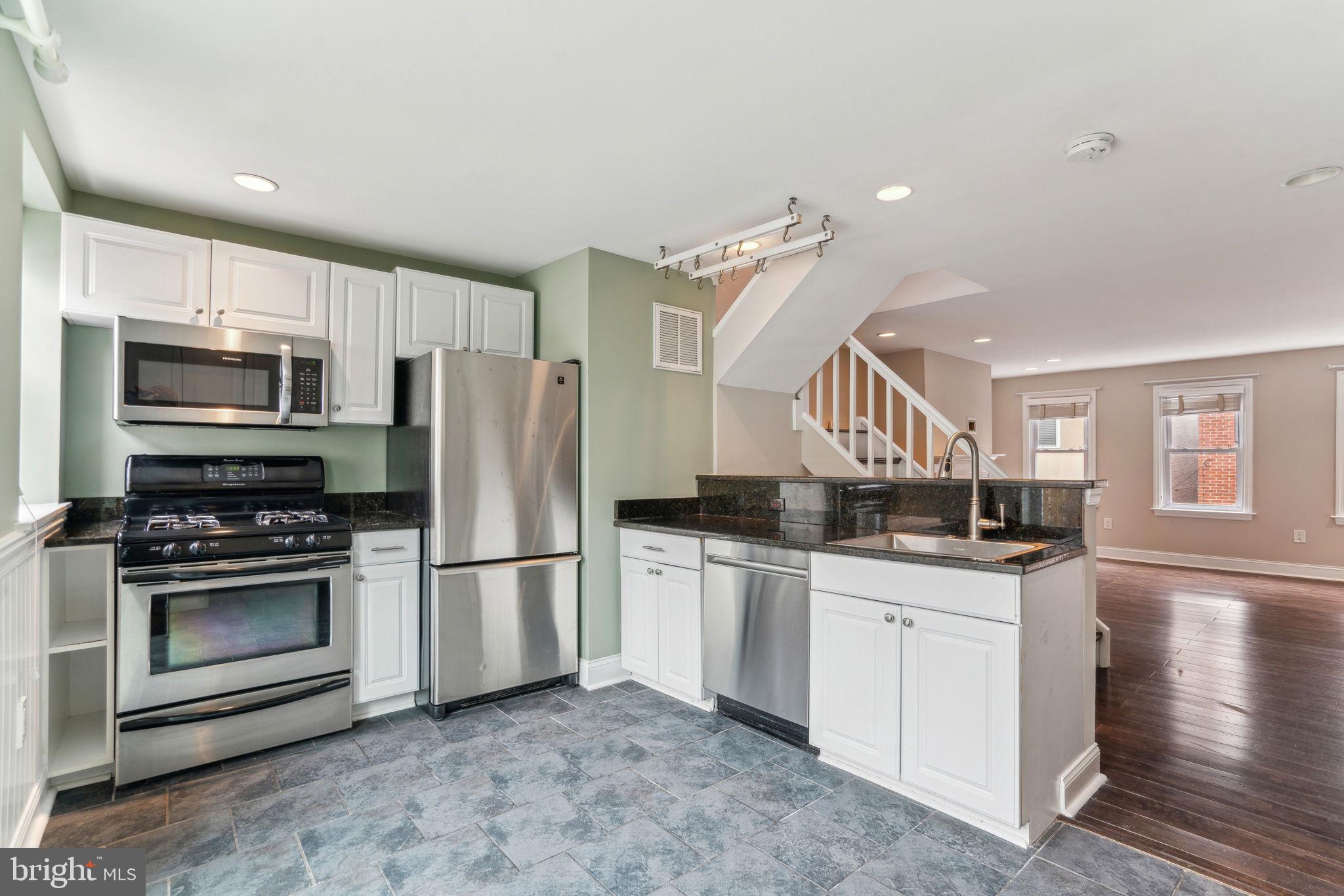 GRADUATE HOSPITAL - Residential