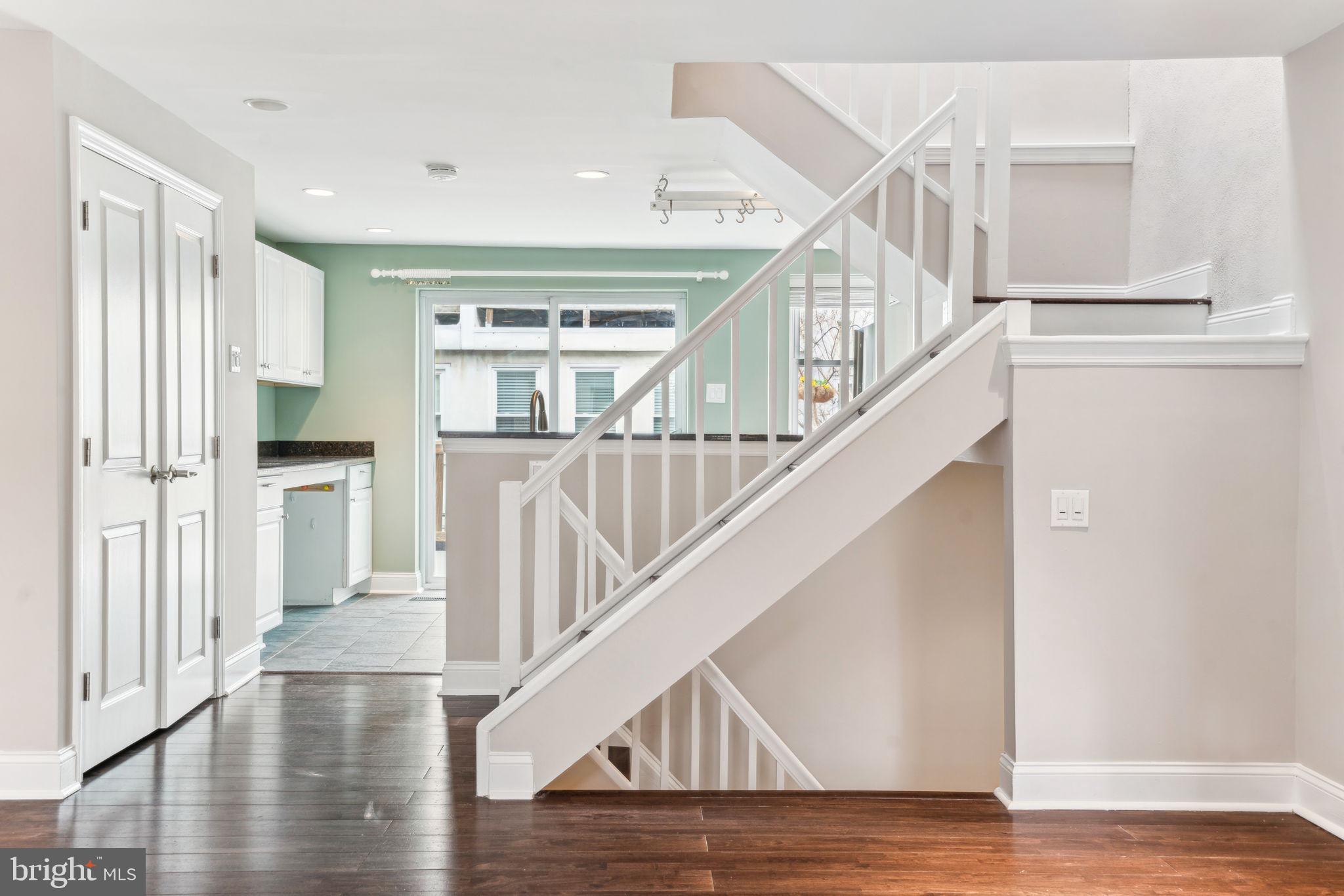 GRADUATE HOSPITAL - Residential