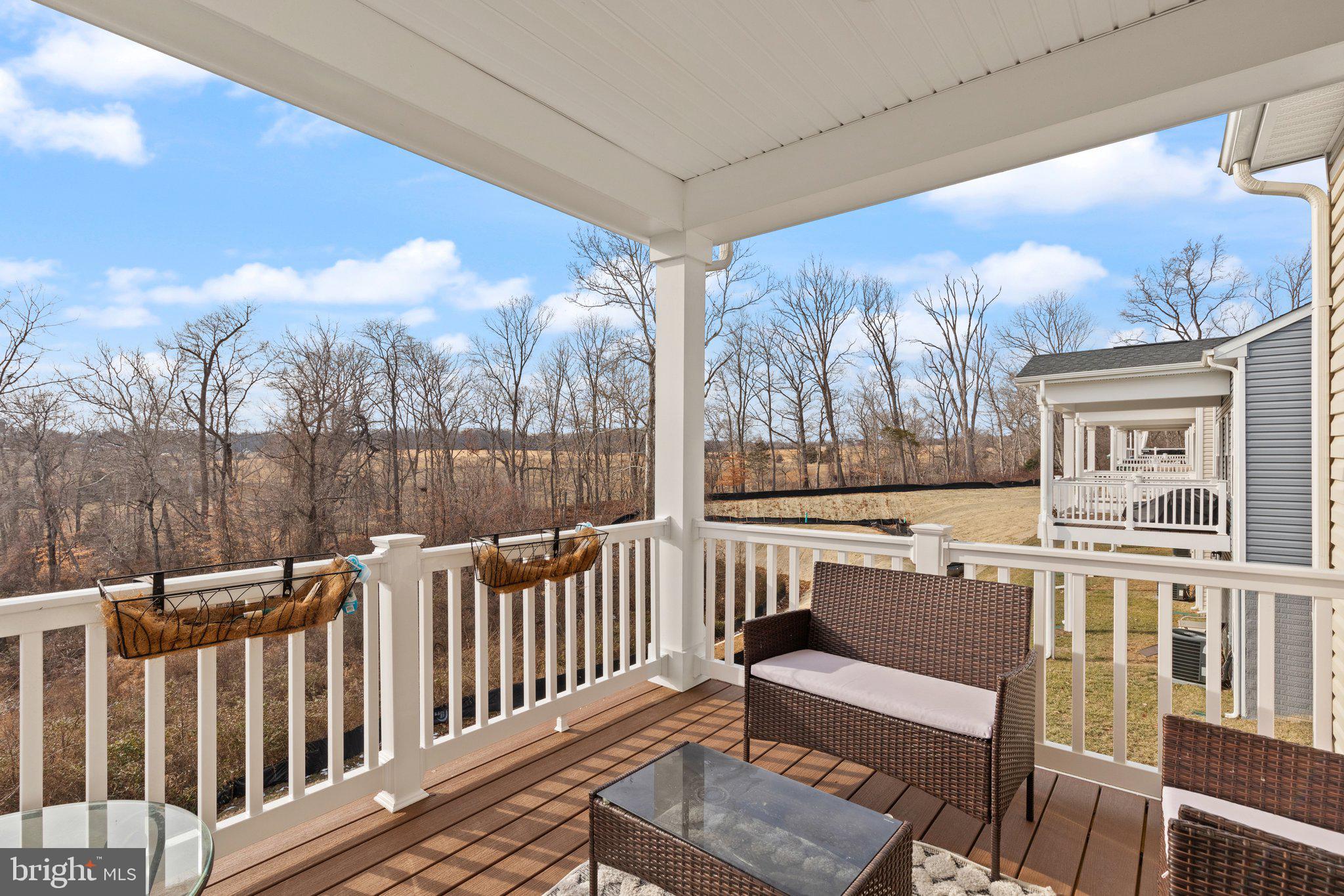 JAMES RUN CARRIAGE HOMES - Residential