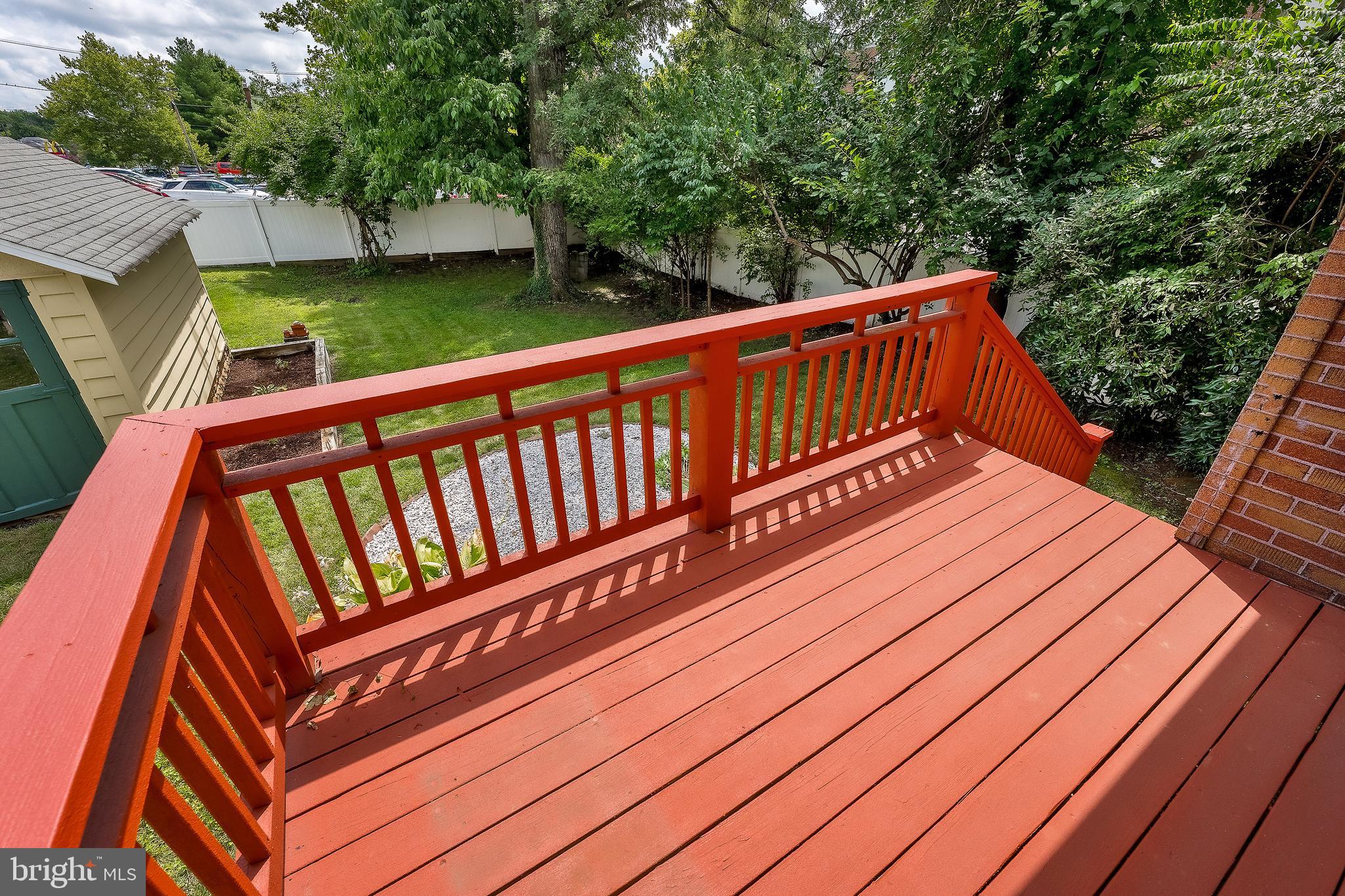 RIVERDALE PARK - Residential