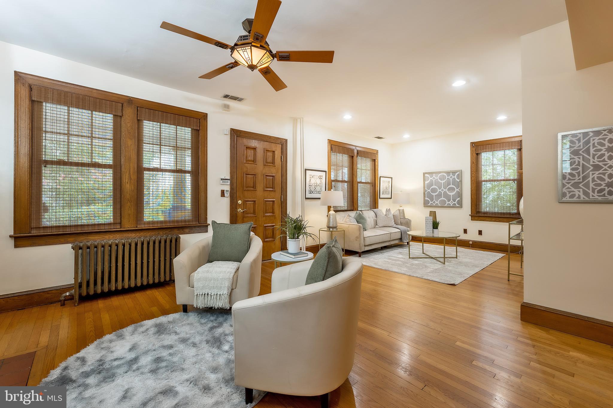 RIVERDALE PARK - Residential